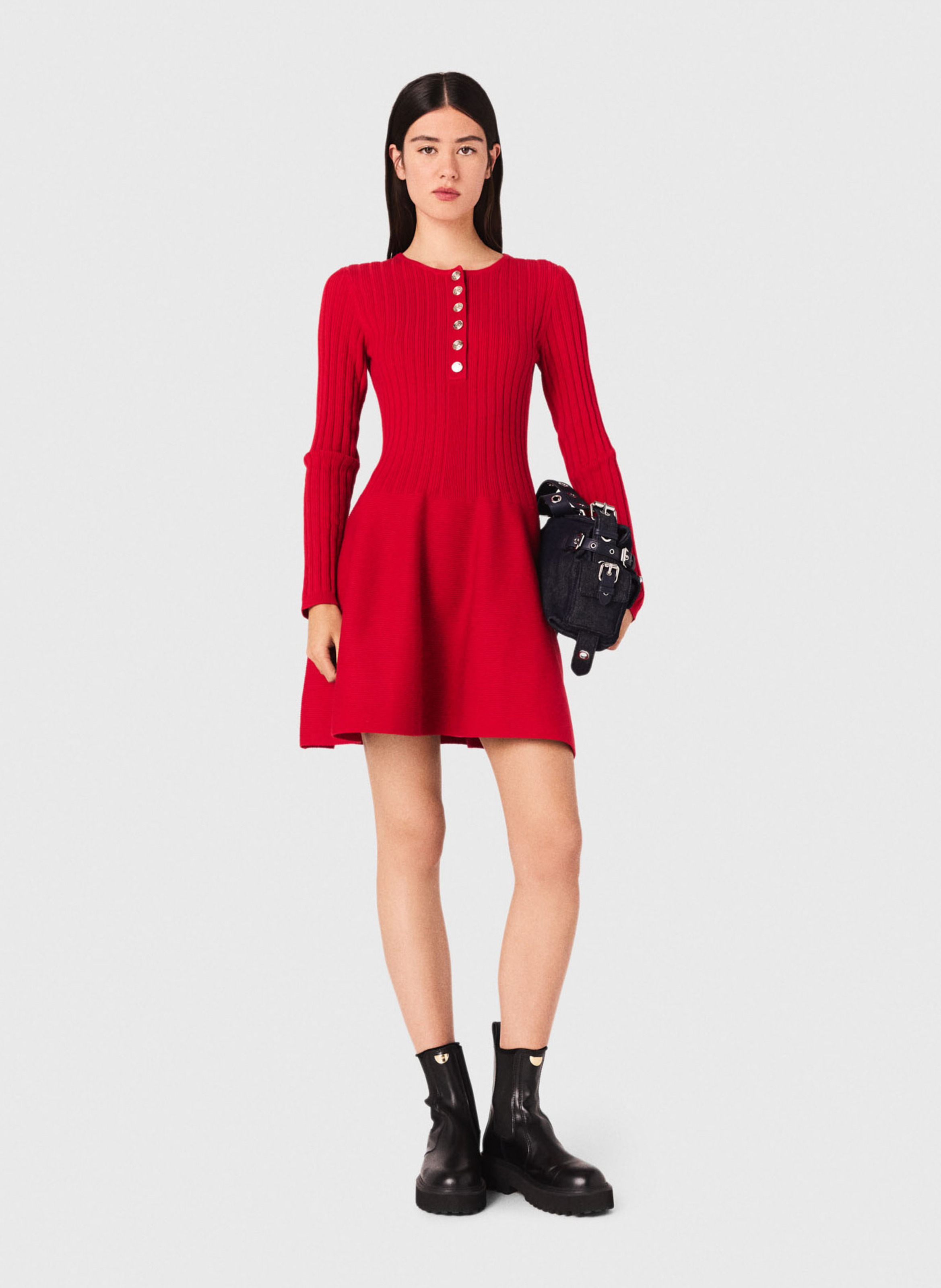 ROBE COURTE BOUTONNÉE À COL ROND ROUGE MAJE - FEMME | Place des Tendances