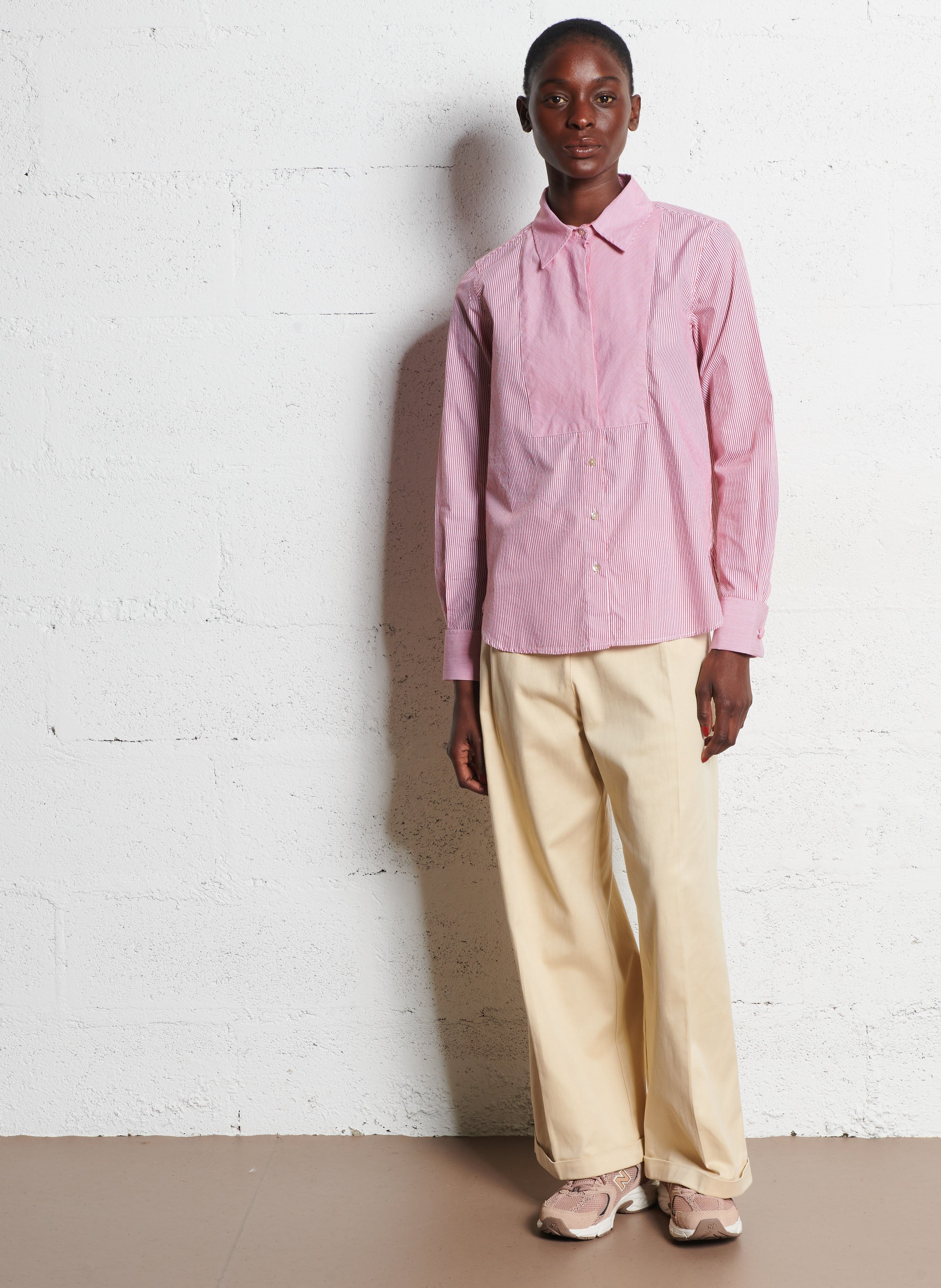 Chemise col classique en coton MOMONI Rouge