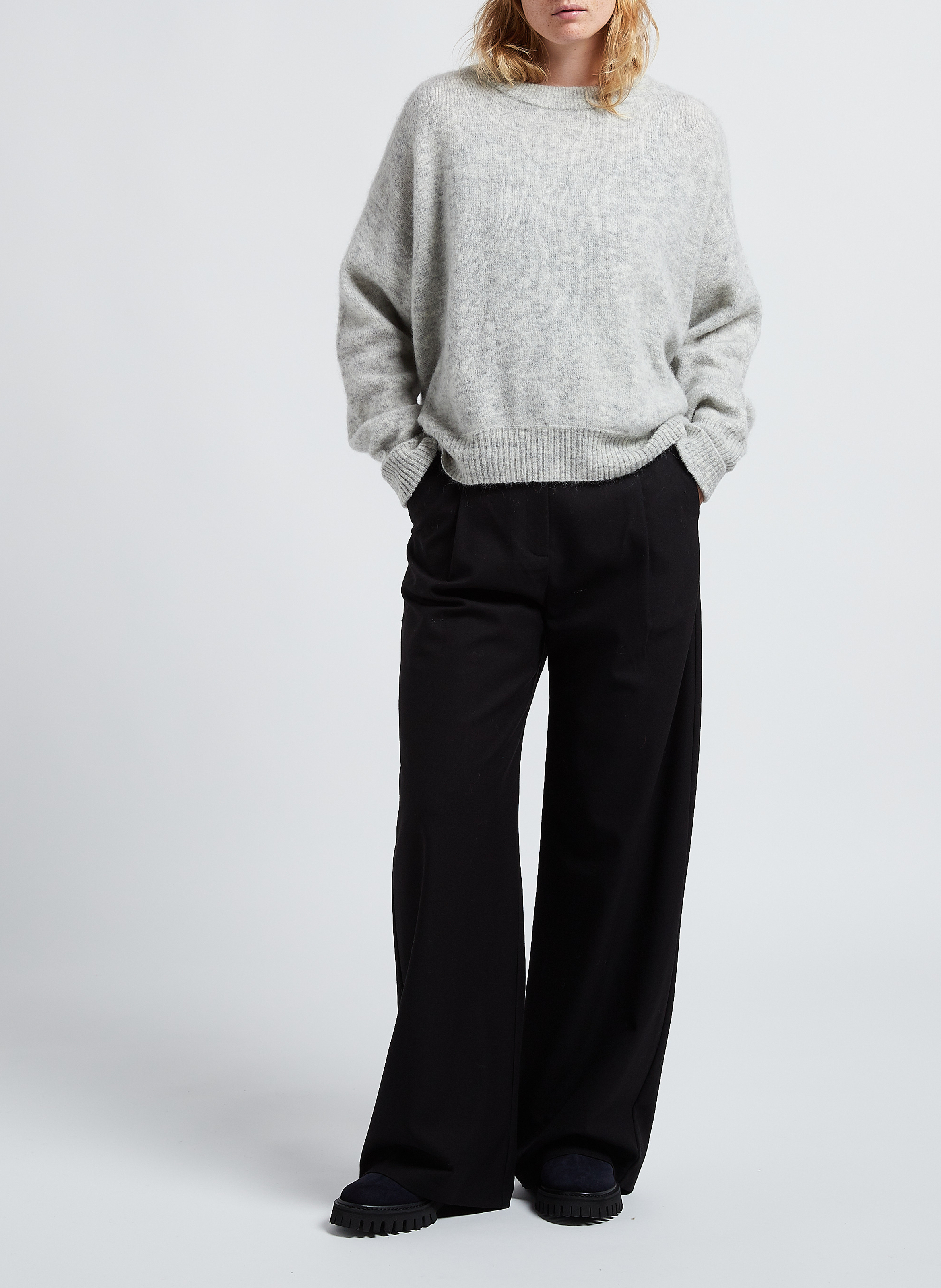 Weiter Rundhalspullover aus Wollmix AMERICAN VINTAGE Grau