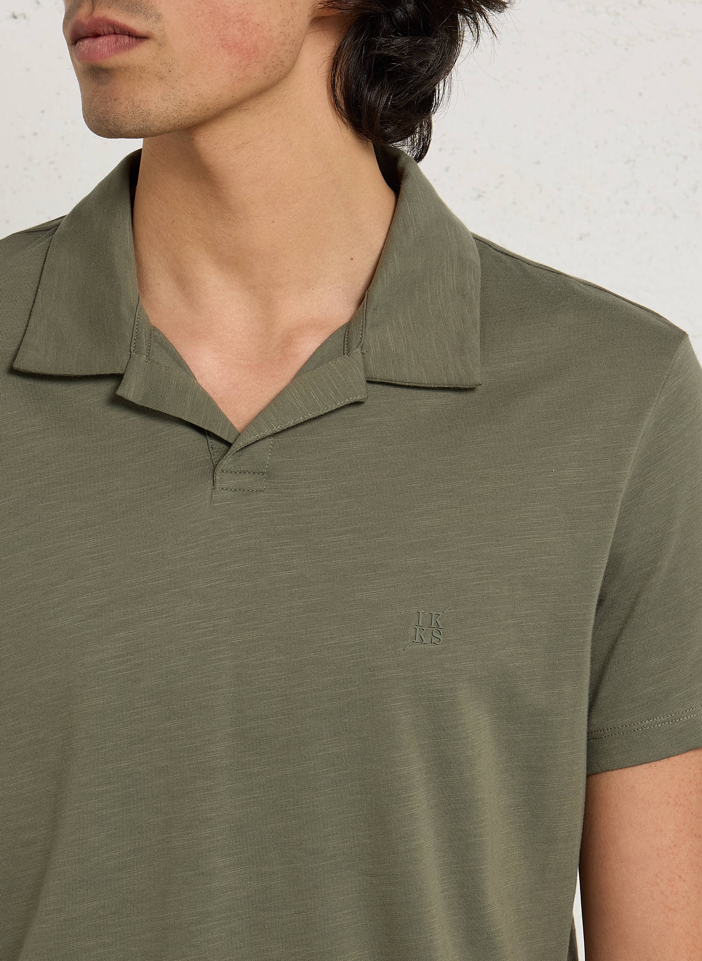 Polo de manga corta liso IKKS Caqui