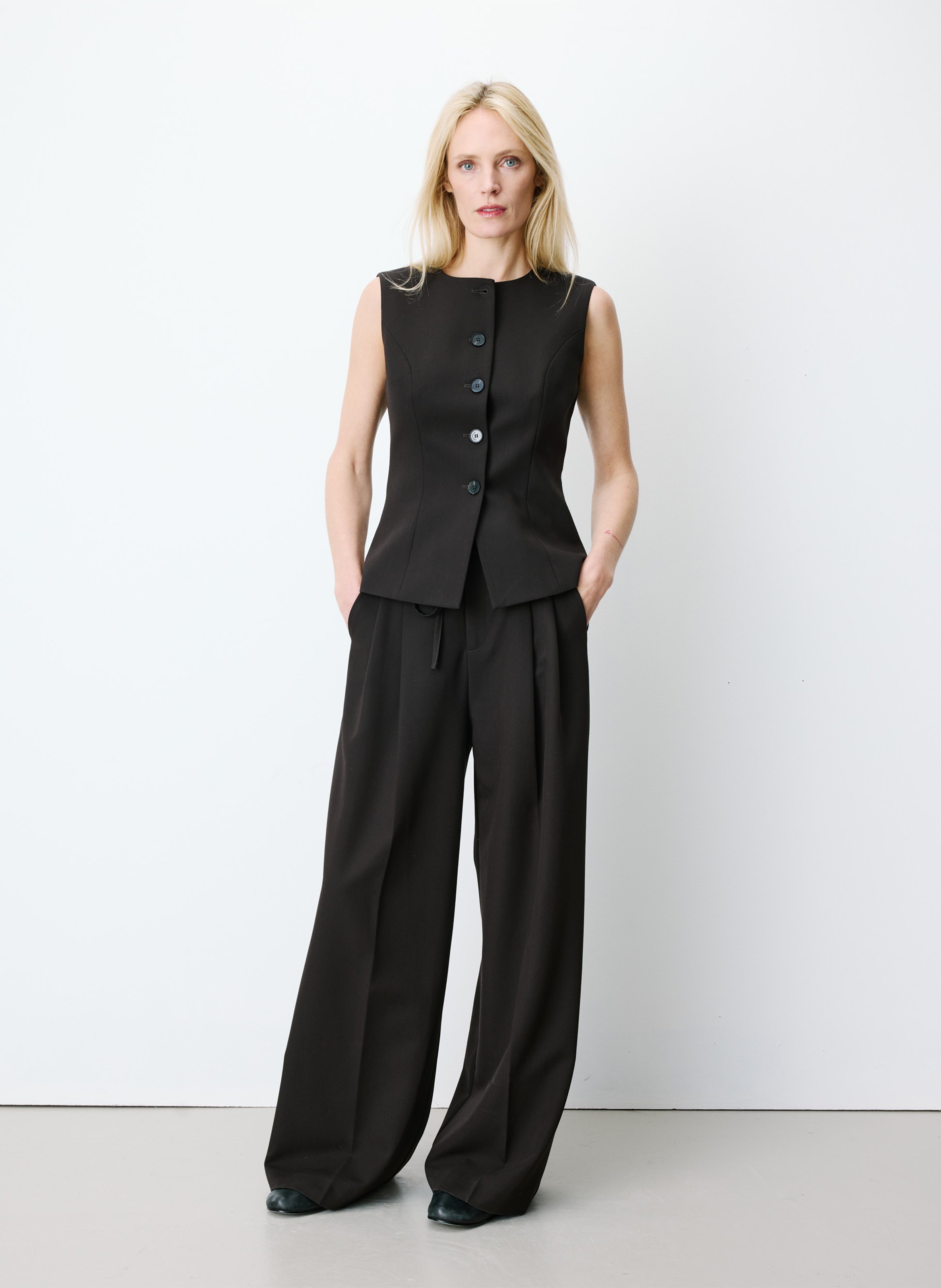Gilet droit col rond GRACE ET MILA Marron