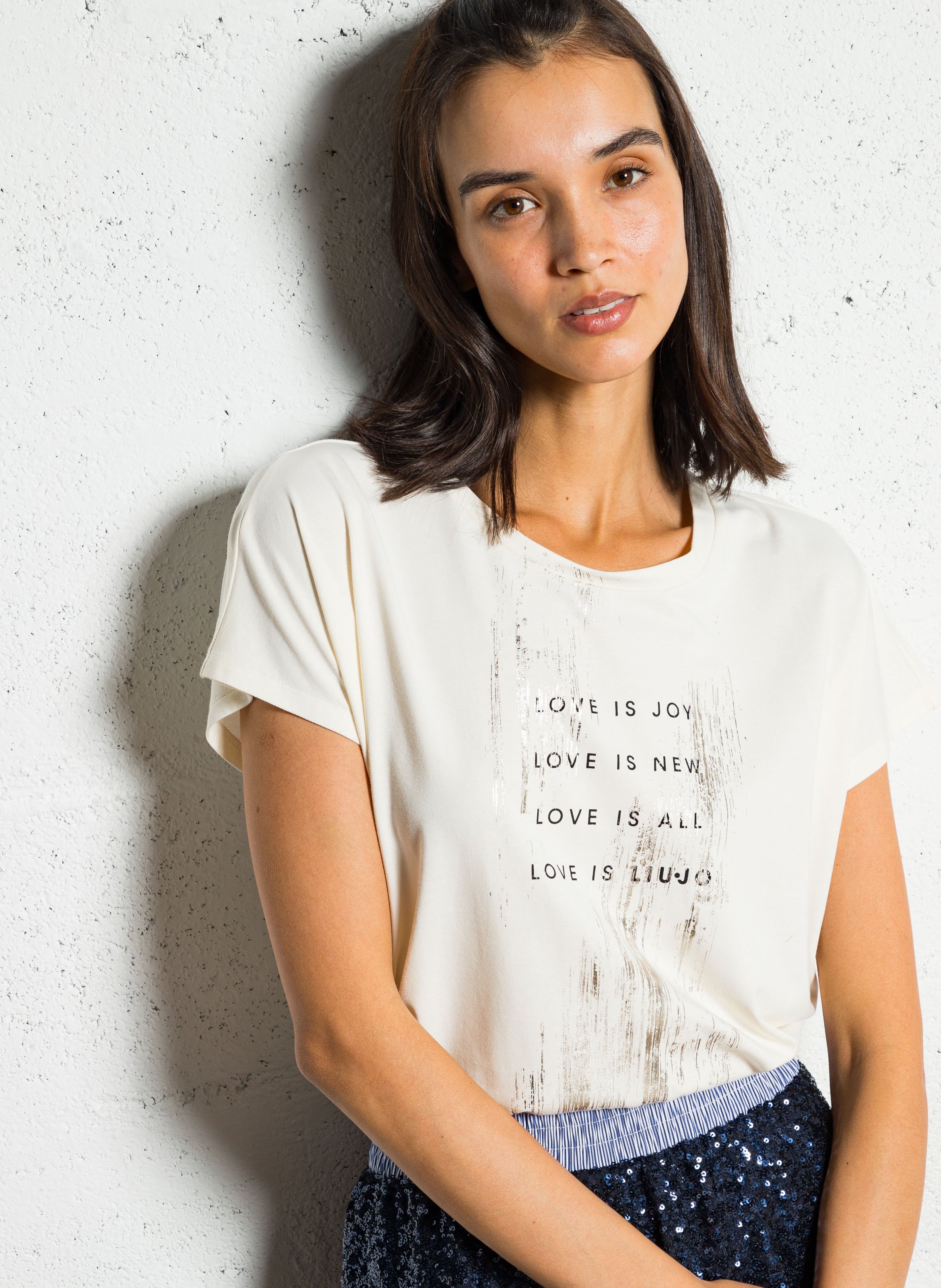 Camisetas Para Mujer | Cómpralas DESDE $27.900 En, image size:2338x3200