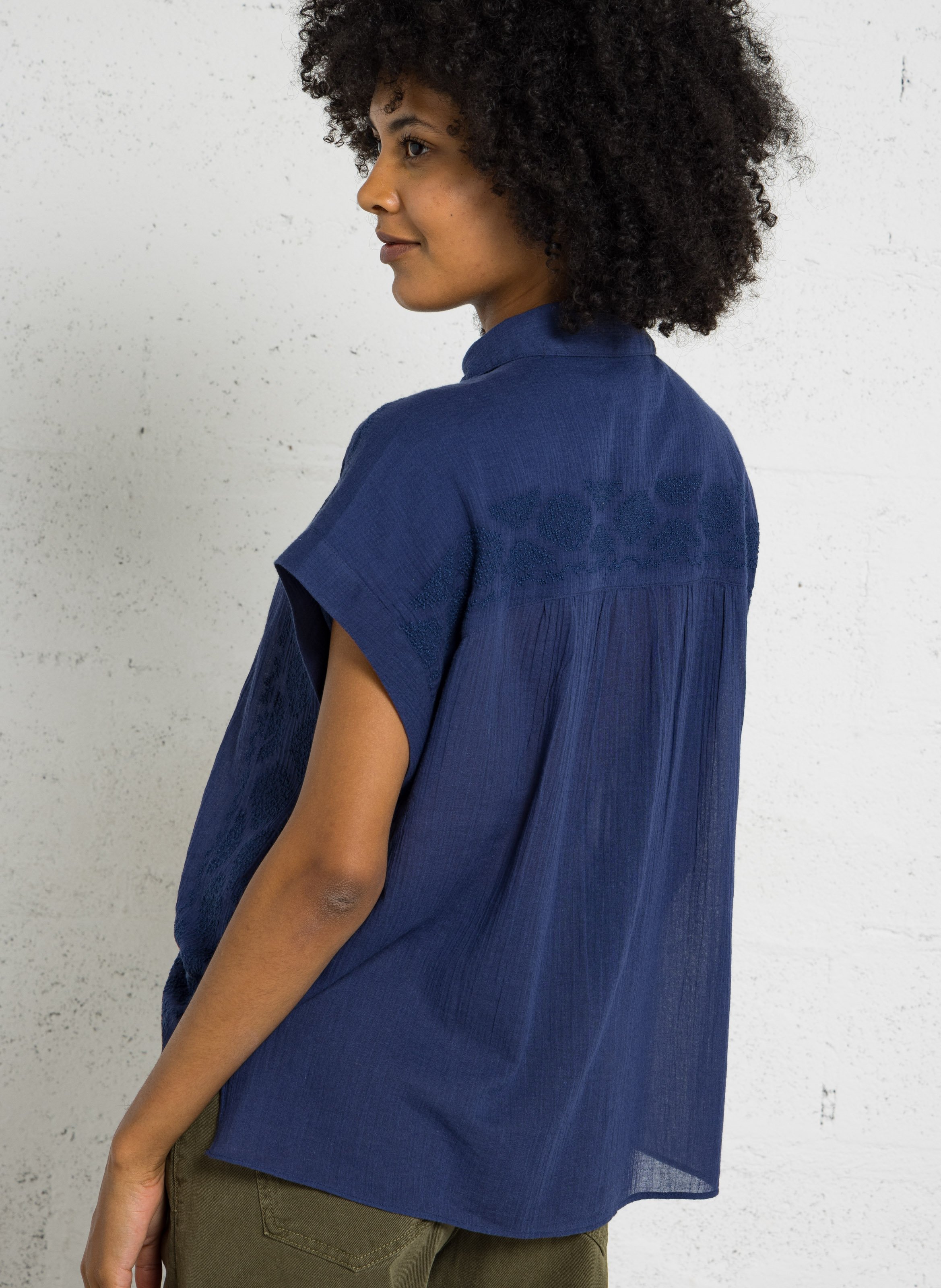 Straight embroidered cotton shirt with classic collar SUD EXPRESS Blue