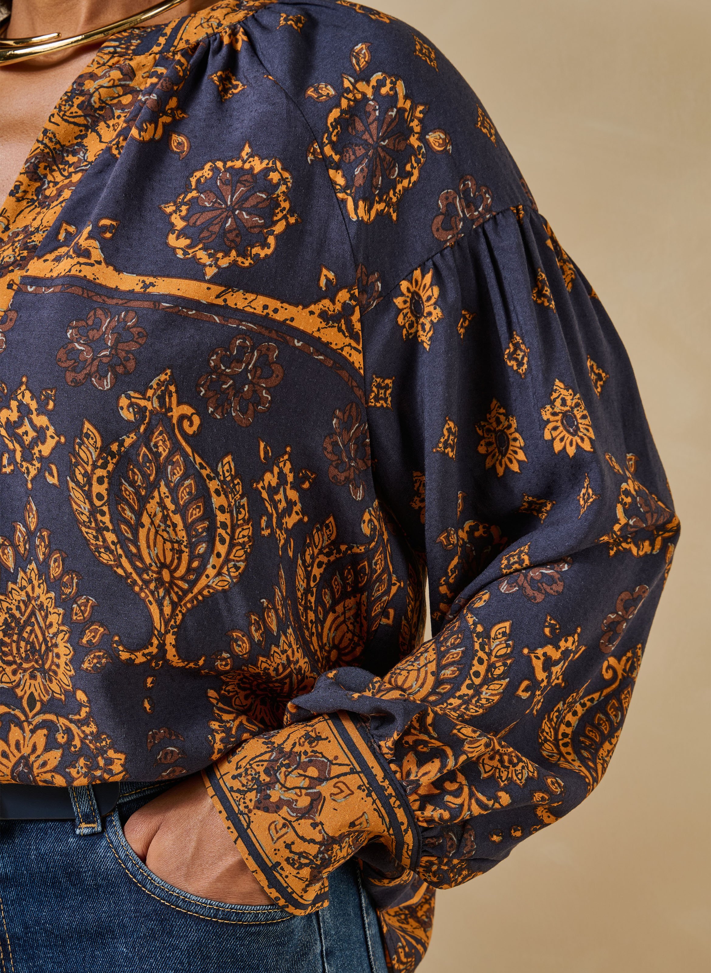 Blouse col V imprimée LA FEE MARABOUTEE Bleu