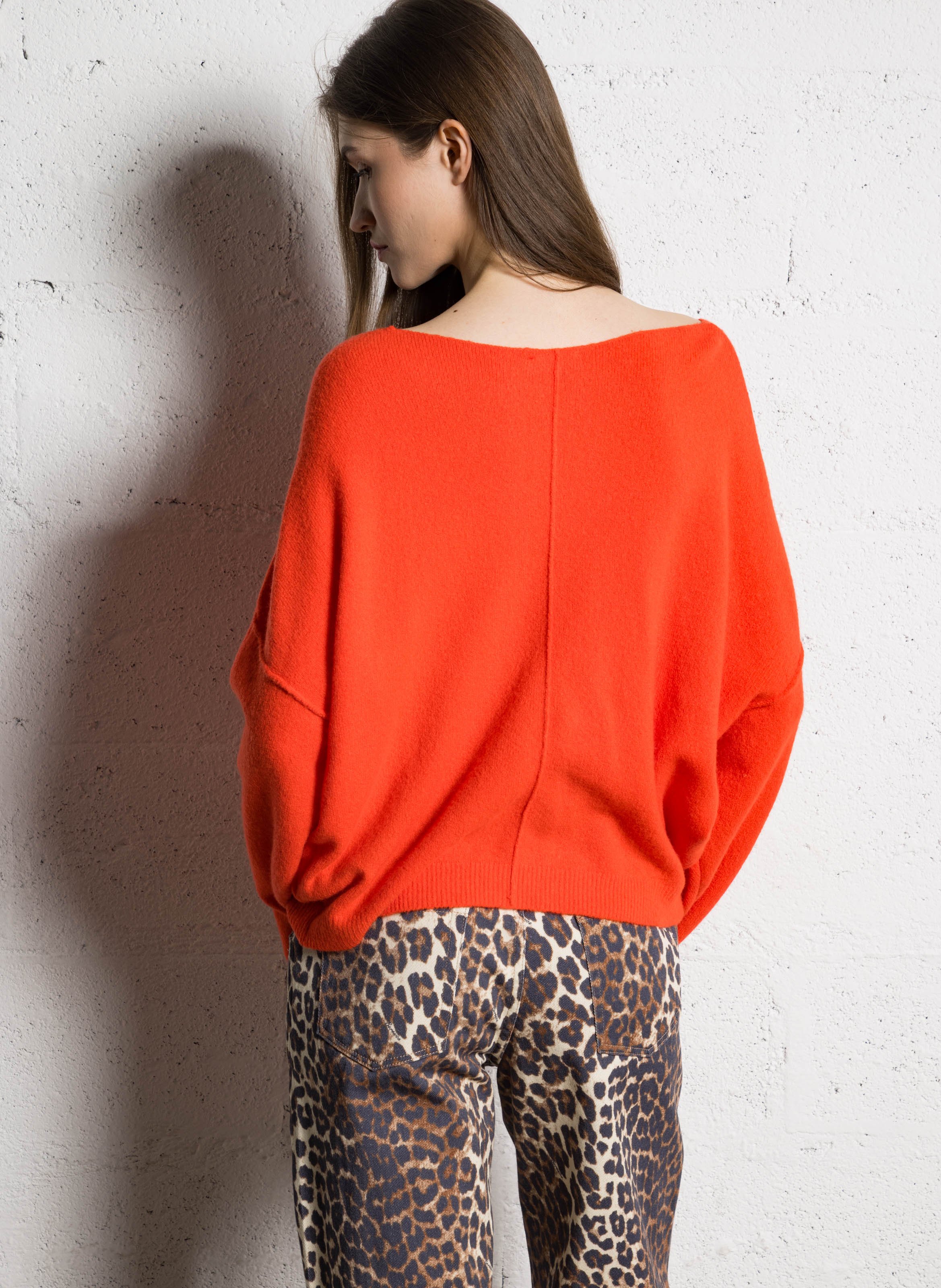 Pull ample à col bateau en maille duveteuse Rouge