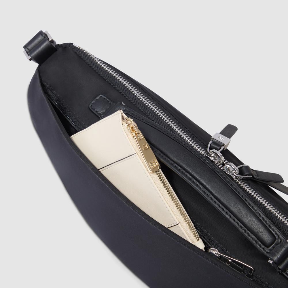 Sac banane pour femme en tissu recyclé et cuir PIQUADRO Black