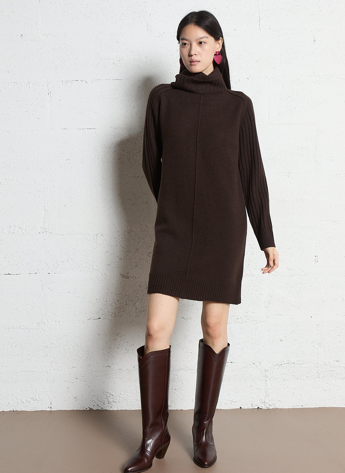 Kurzkleid aus Wolle mit Rollkragen MAISON 123