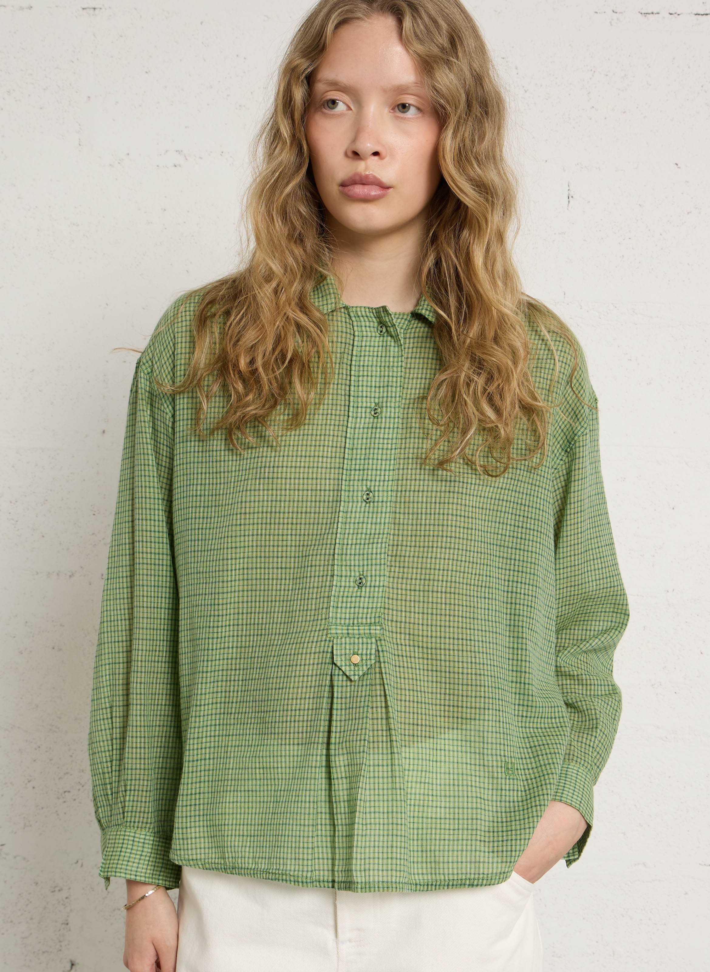 Bio-Baumwollbluse mit klassischem Kragen LEON & HARPER Grun