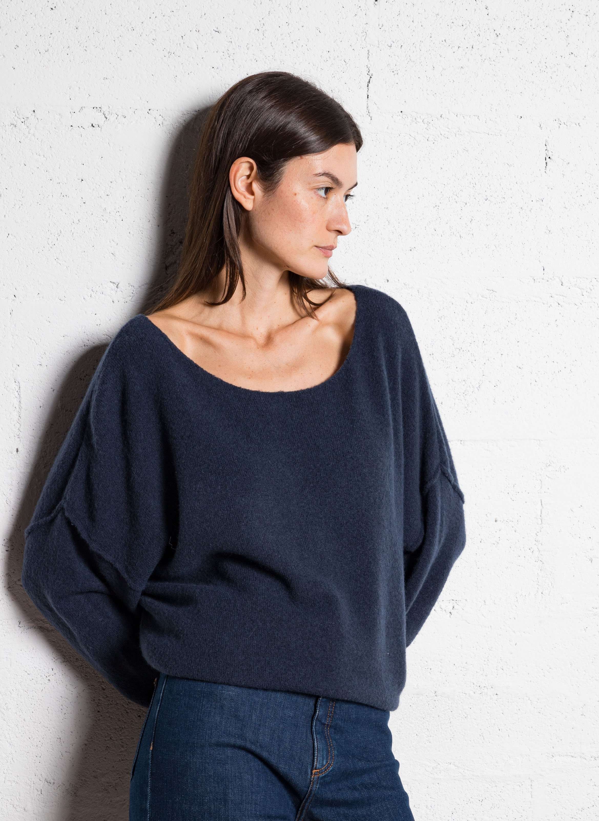 Blossom - Pullover mit U-Boot-Ausschnitt aus Wollmix AMERICAN VINTAGE Blau