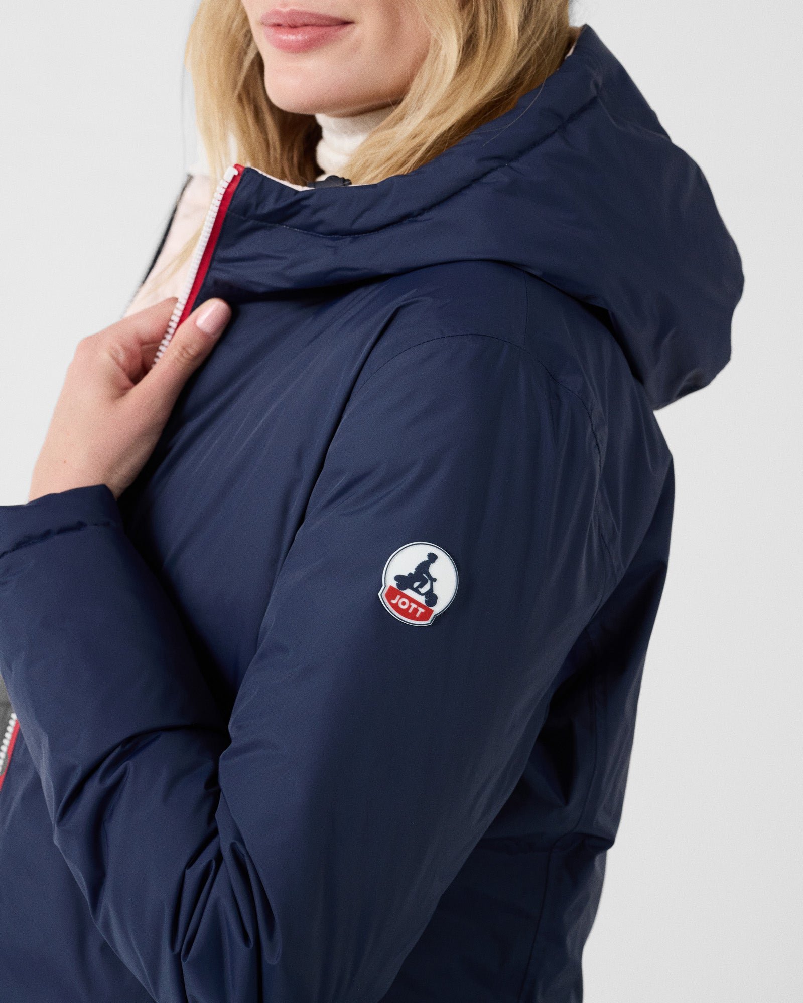 Bergamo navy/petal pink reversible jacket JOTT Blue