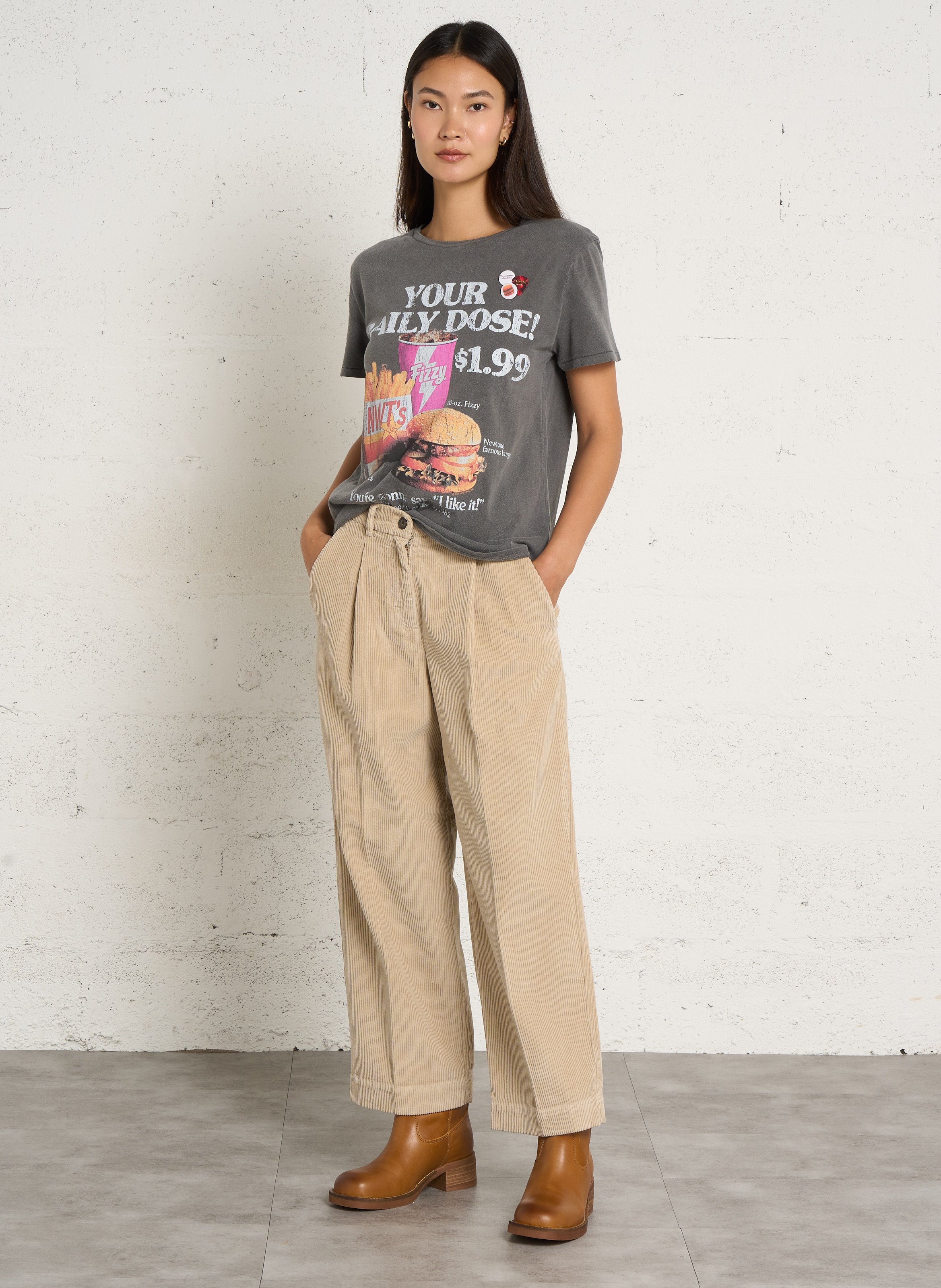 Broek met rechte plooien van fluweel ribfluweel in katoen BELLEPIECE Beige