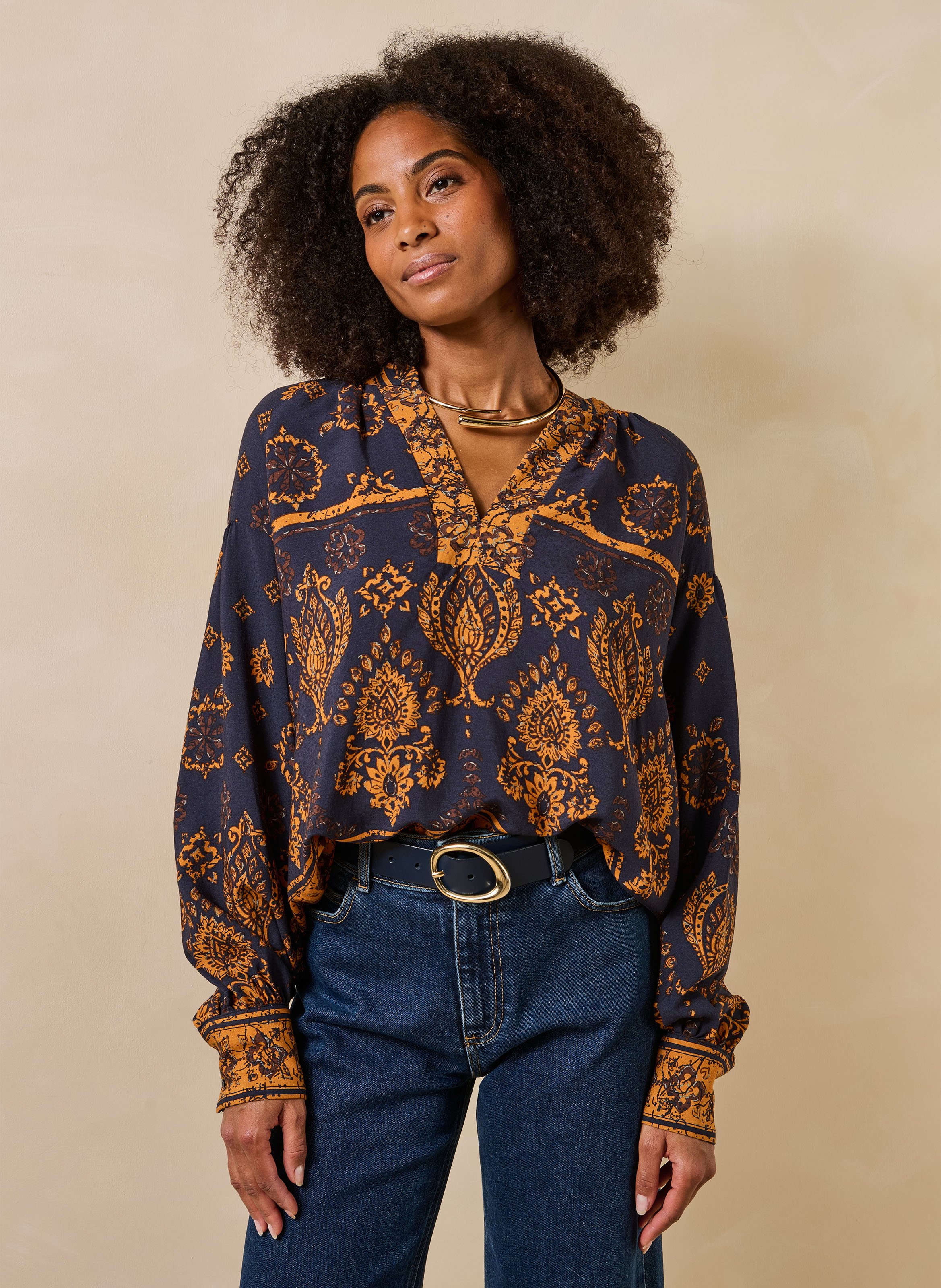 Blouse col V imprimée LA FEE MARABOUTEE Bleu
