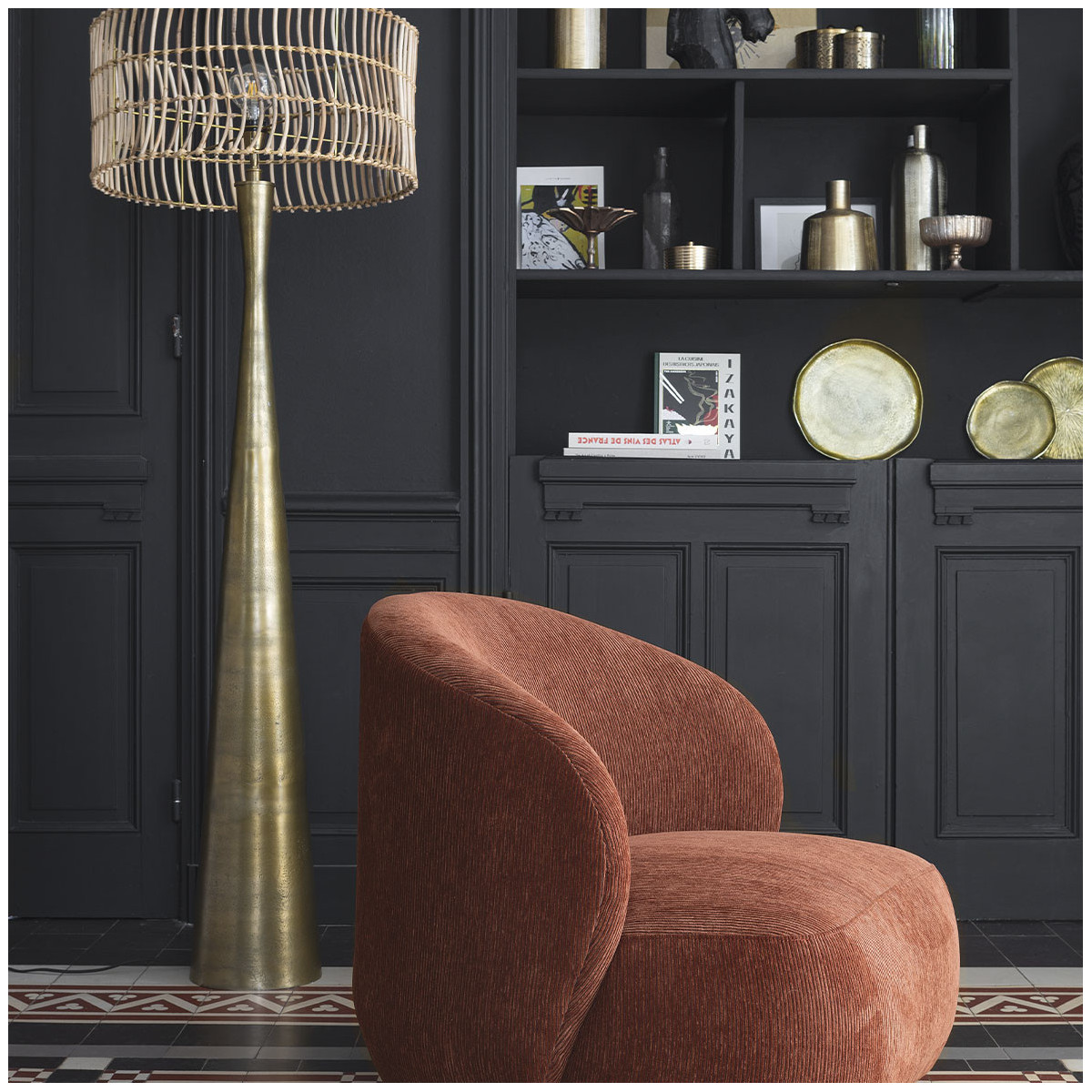 Pied de lampadaire malia finition laiton antique - ø 25 x 156,5 cm BLANC D'IVOIRE Doré