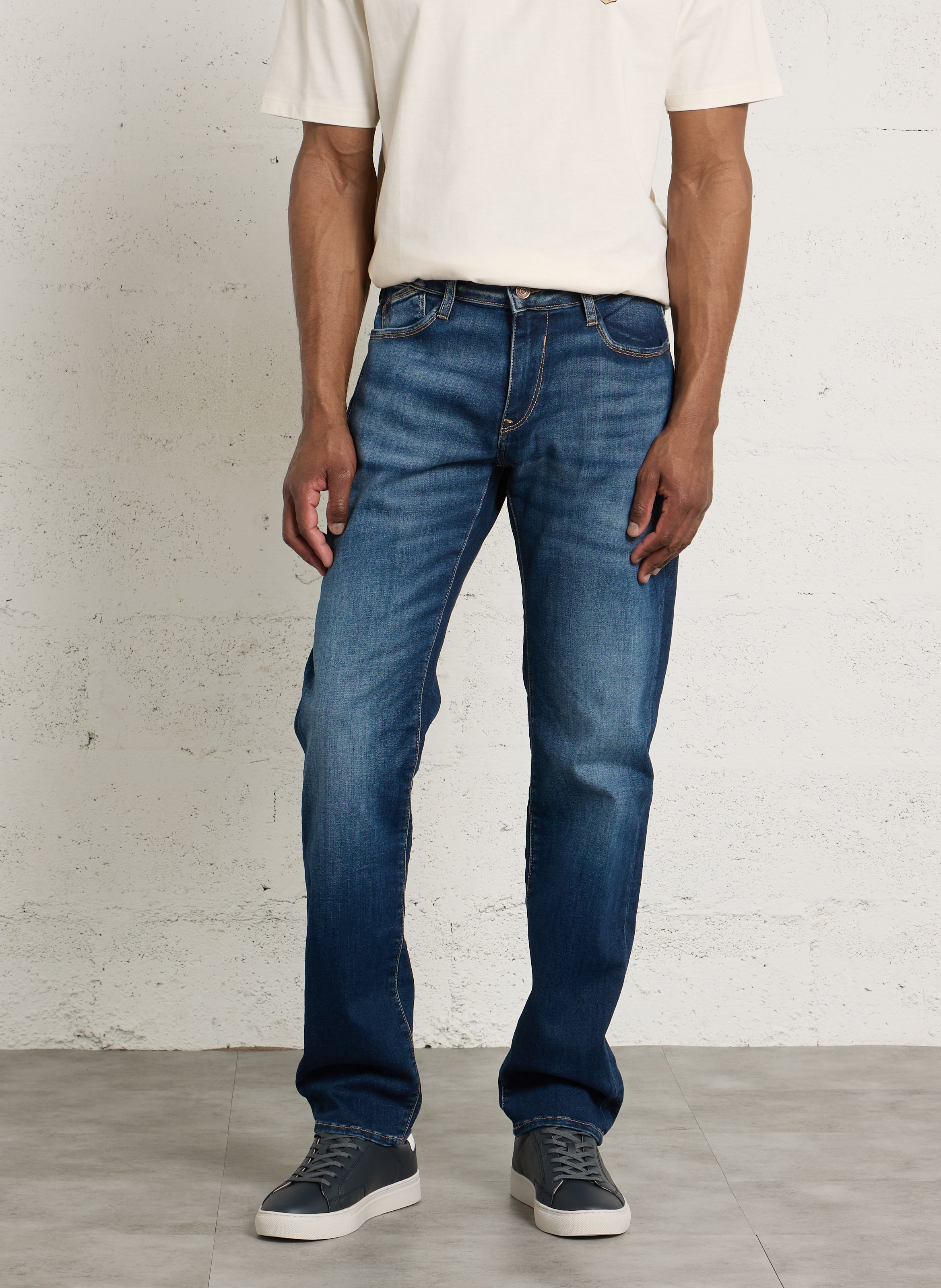 Gerade geschnittene Jeans aus Baumwoll-Mix LE TEMPS DES CERISES Blau