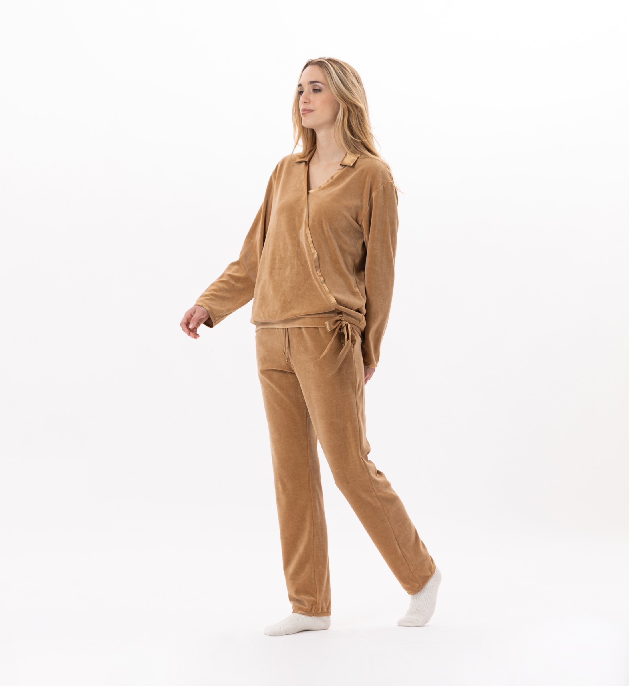 Netleton velvet sweatshirt LE CHAT Golden