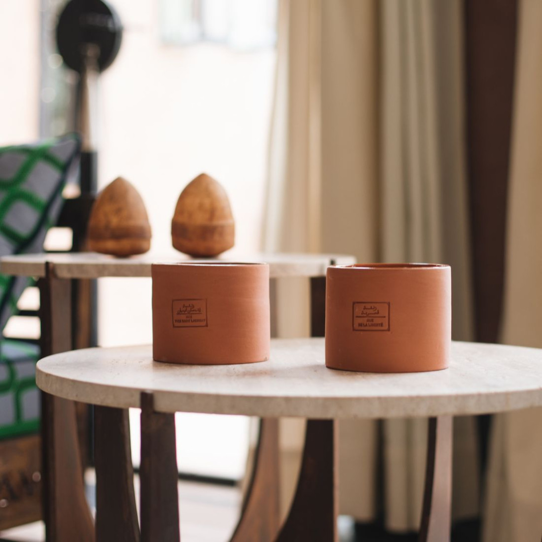 Bougie rue de la liberté COTE BOUGIE Brown