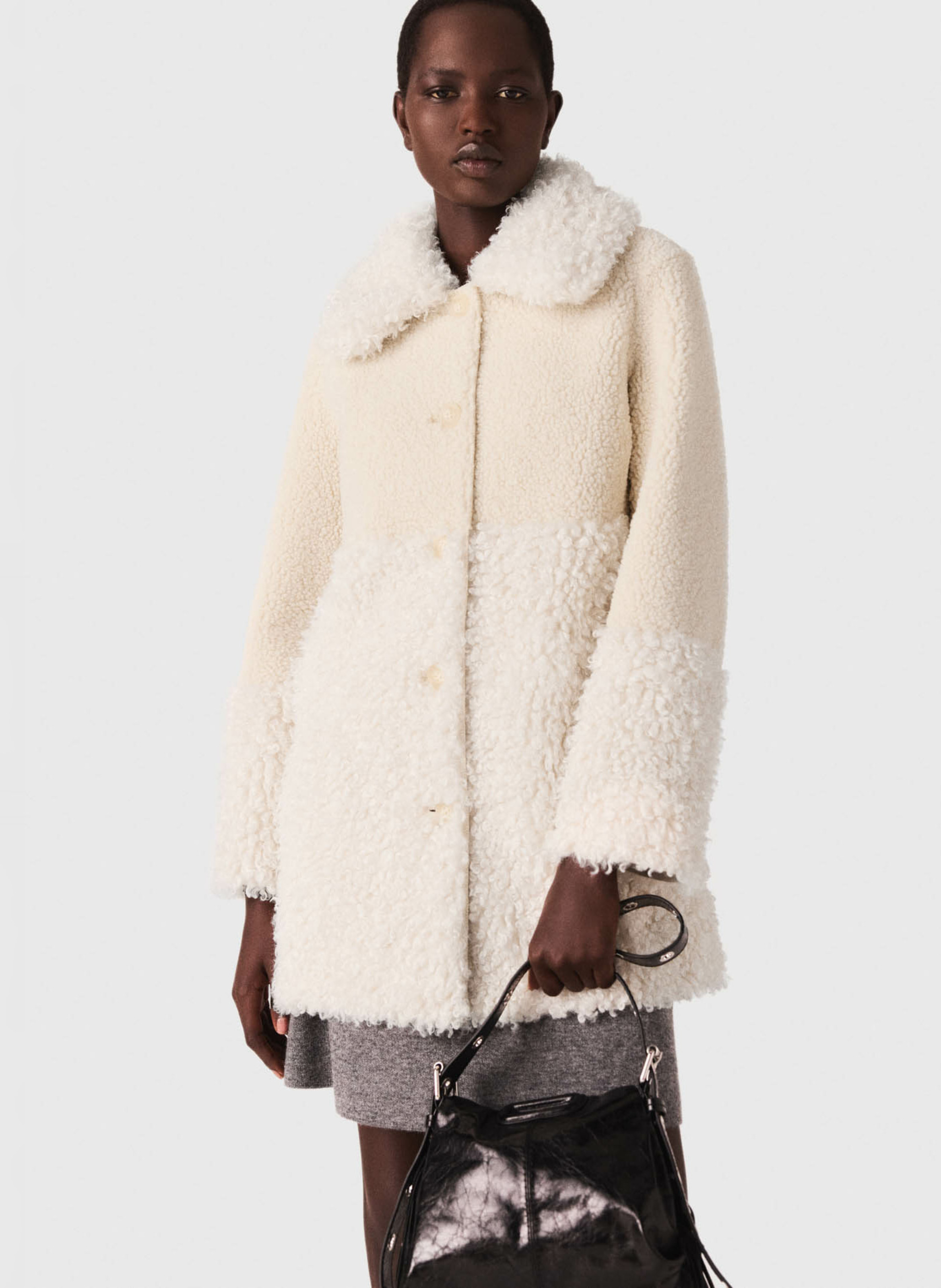 Manteau col large effet fourrure   MAJE Beige