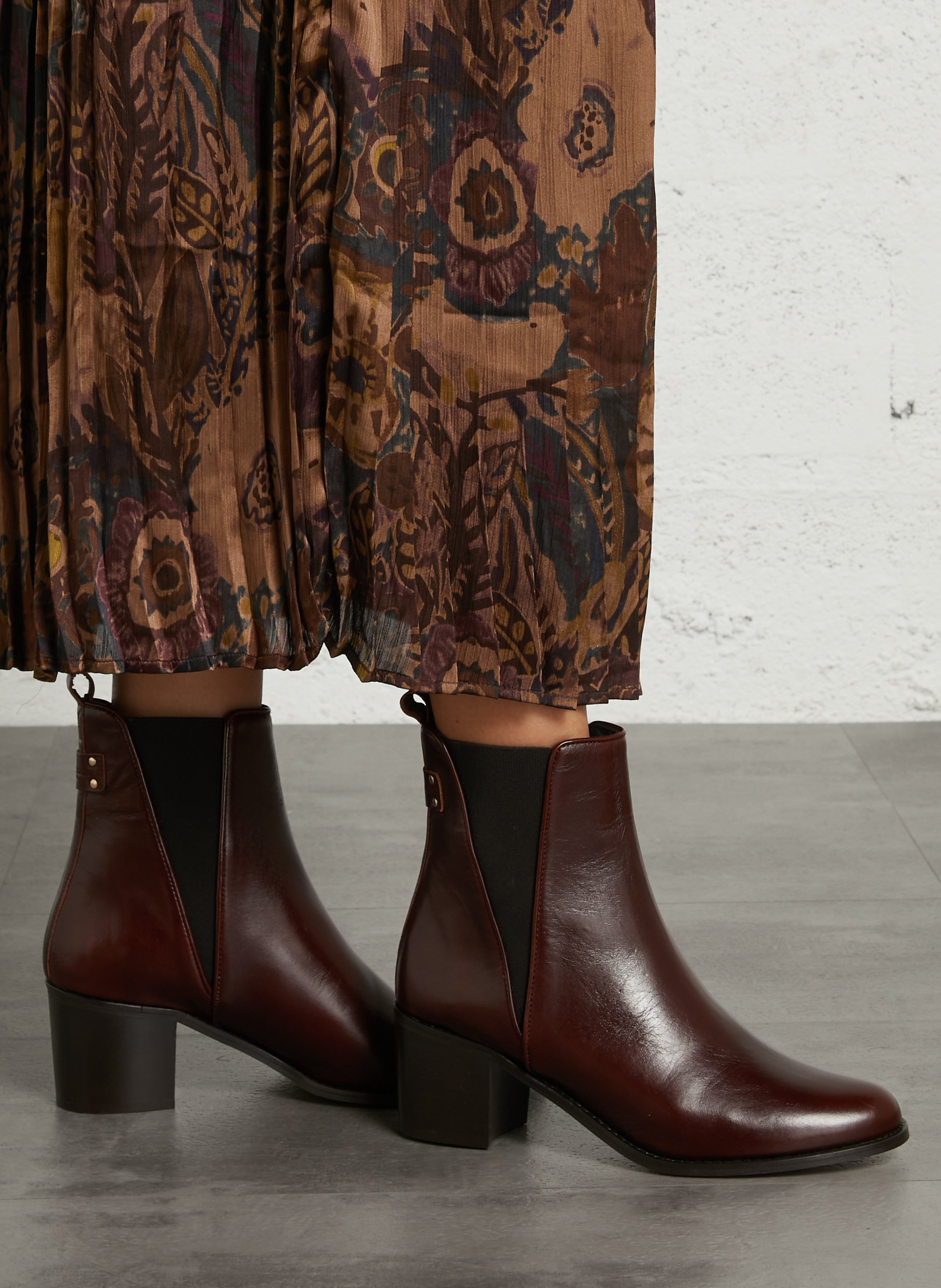 Calfskin leather ankle boots MAISON TOUFET Brown