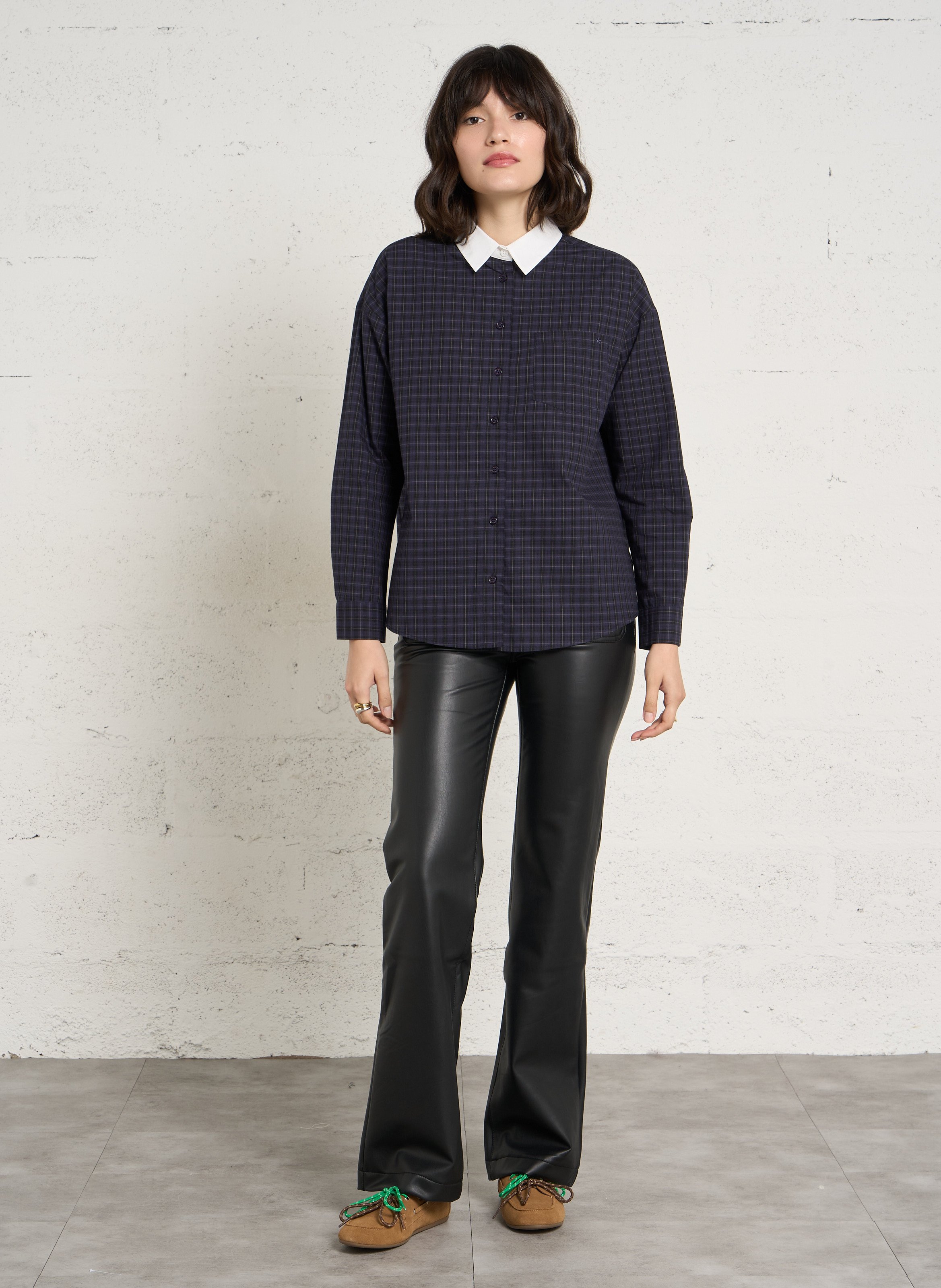 Pantalon droit effet cuir LA PETITE ETOILE Noir