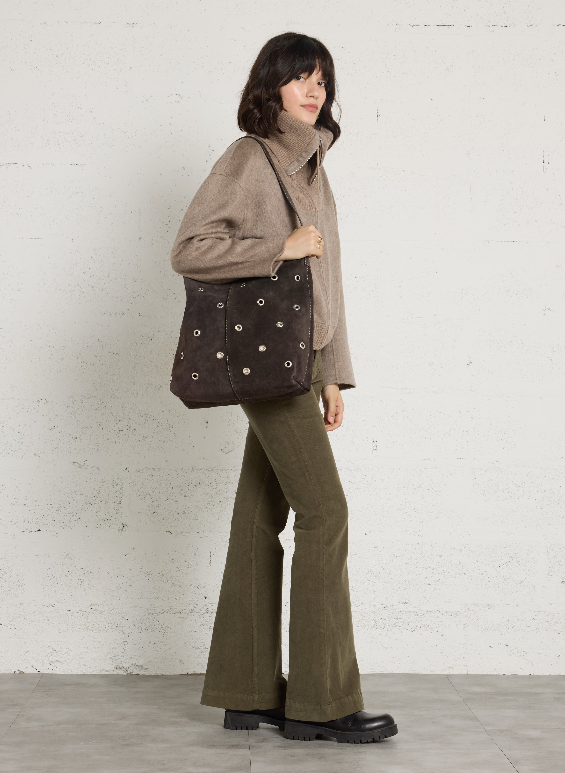 Schultertasche mit Ösen aus Leder BECKSONDERGAARD Braun