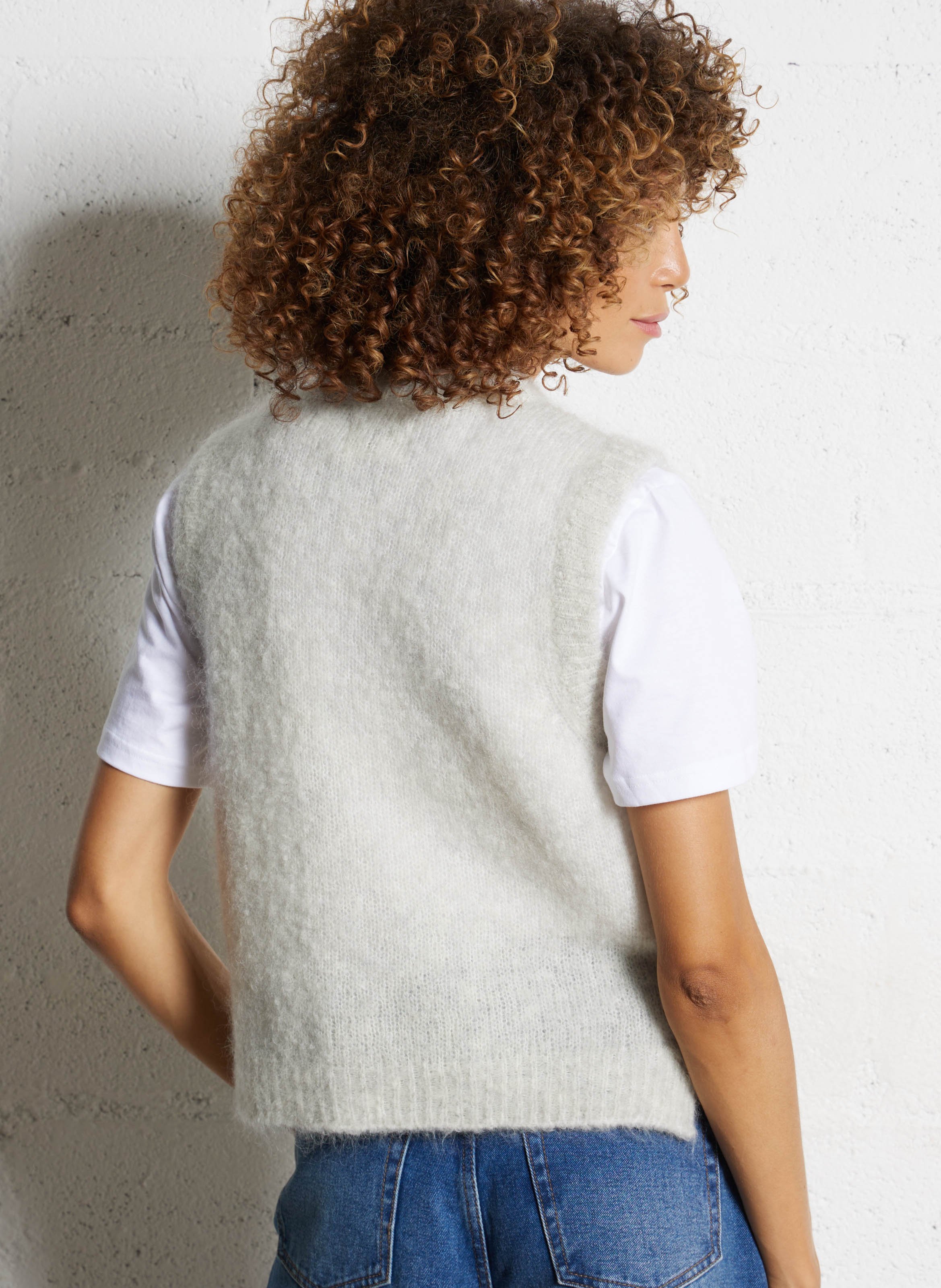 Ärmelloser Pullover aus Wollmix DES PETITS HAUTS Grau