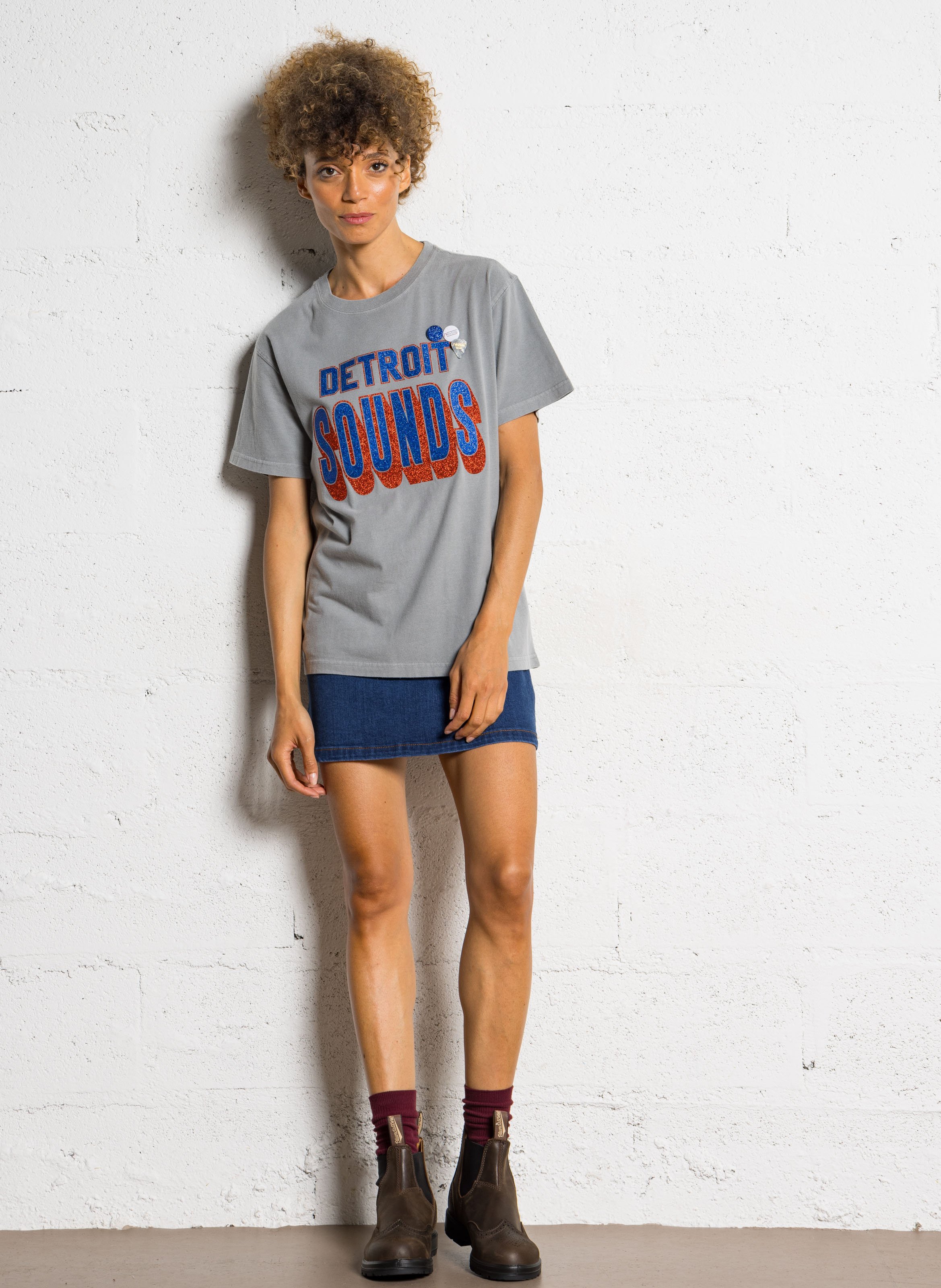 Straight round neck T-shirt with sequin screen print in cotton NEWTONE Grey