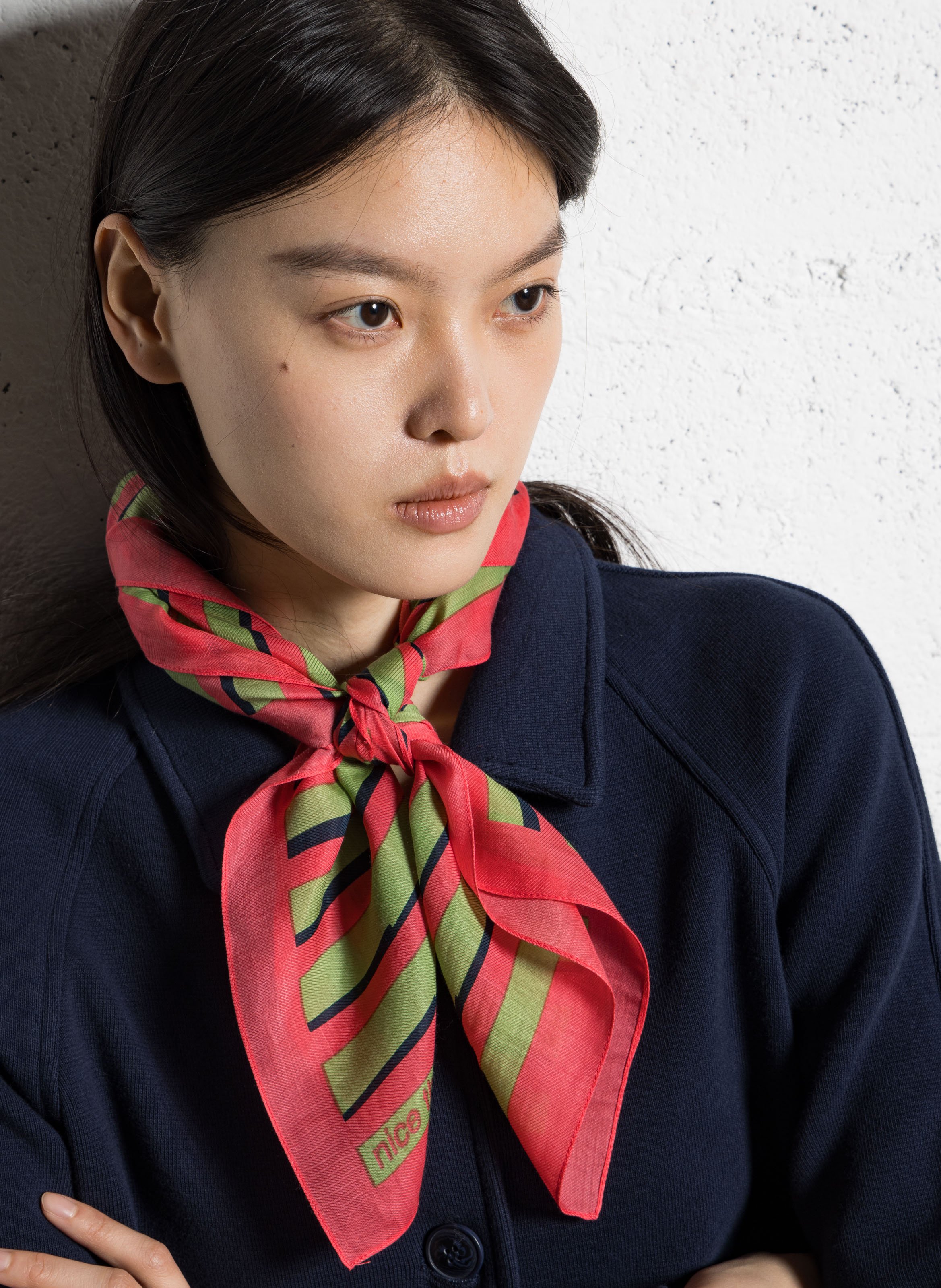 - 86 x 182 cm. NICE THINGS