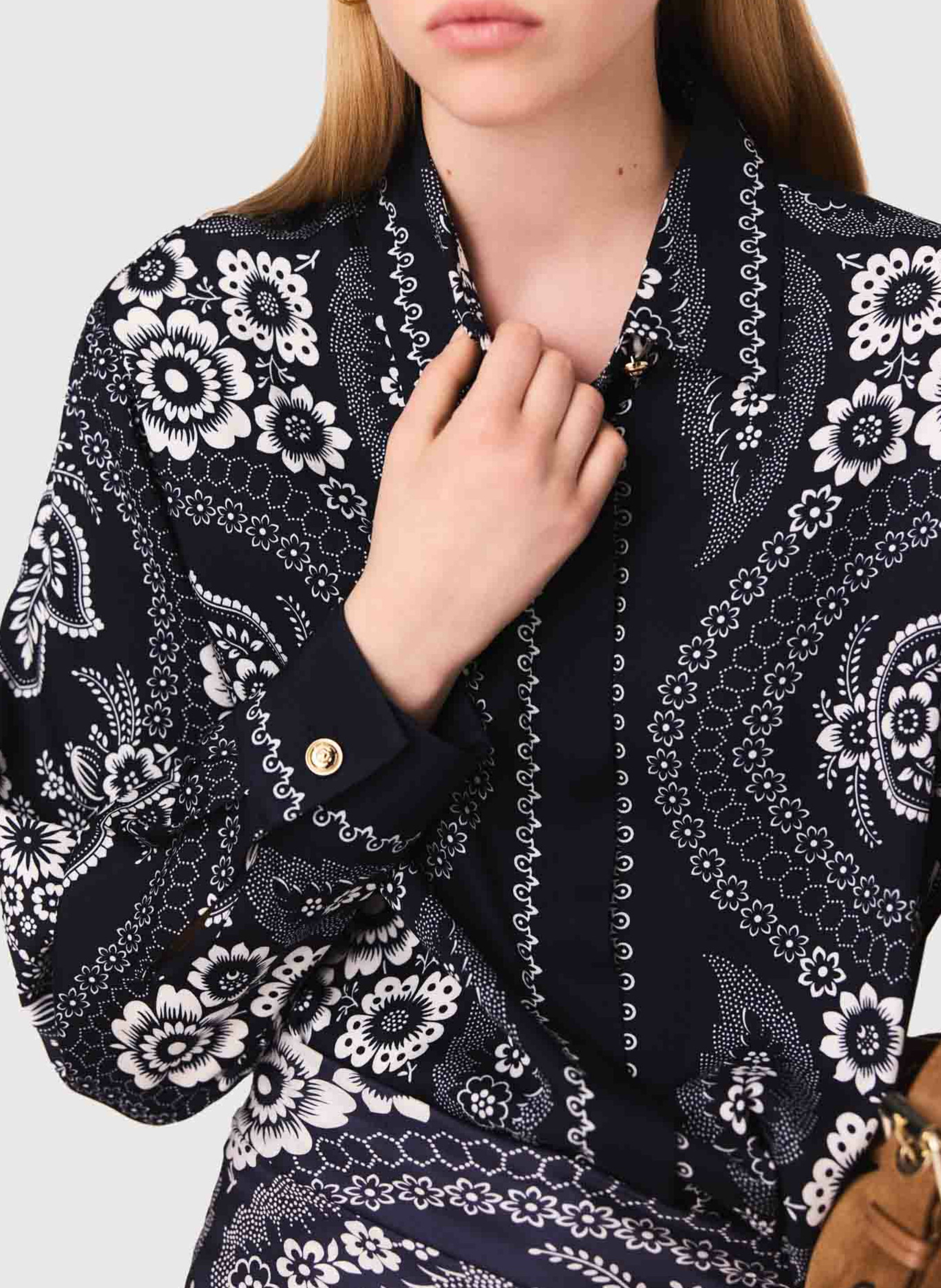 Oversized blouse met klassieke kraag MAJE Blauw