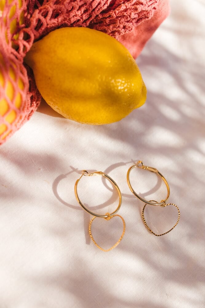 Small heart-shaped gold-plated hoop earrings Golden
