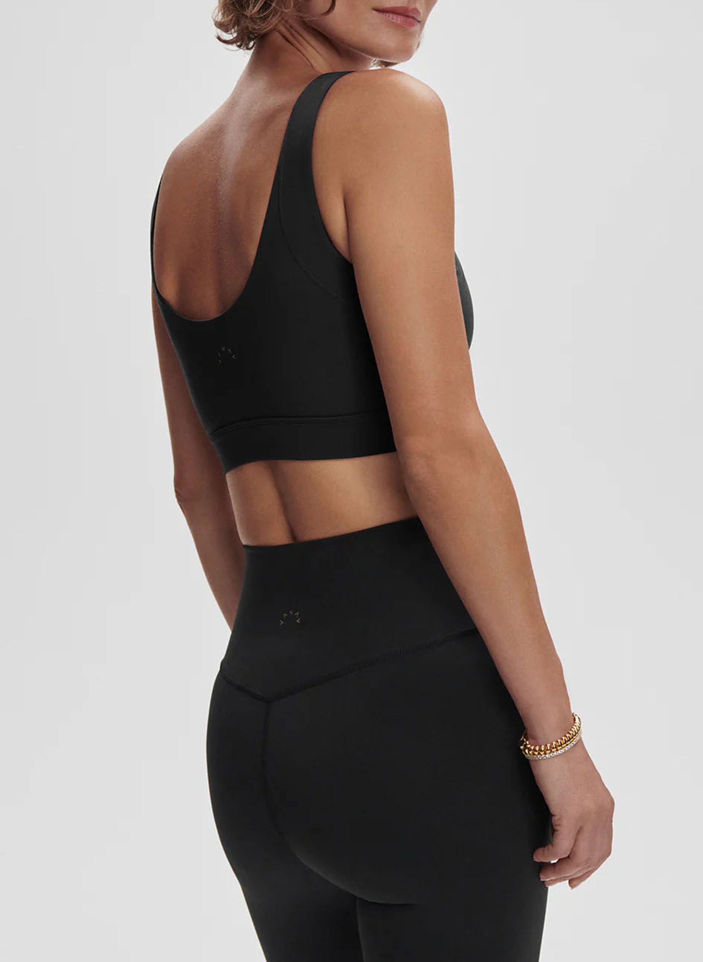 Asymmetrisches T-Shirt aus Jacquard VARLEY Schwarz