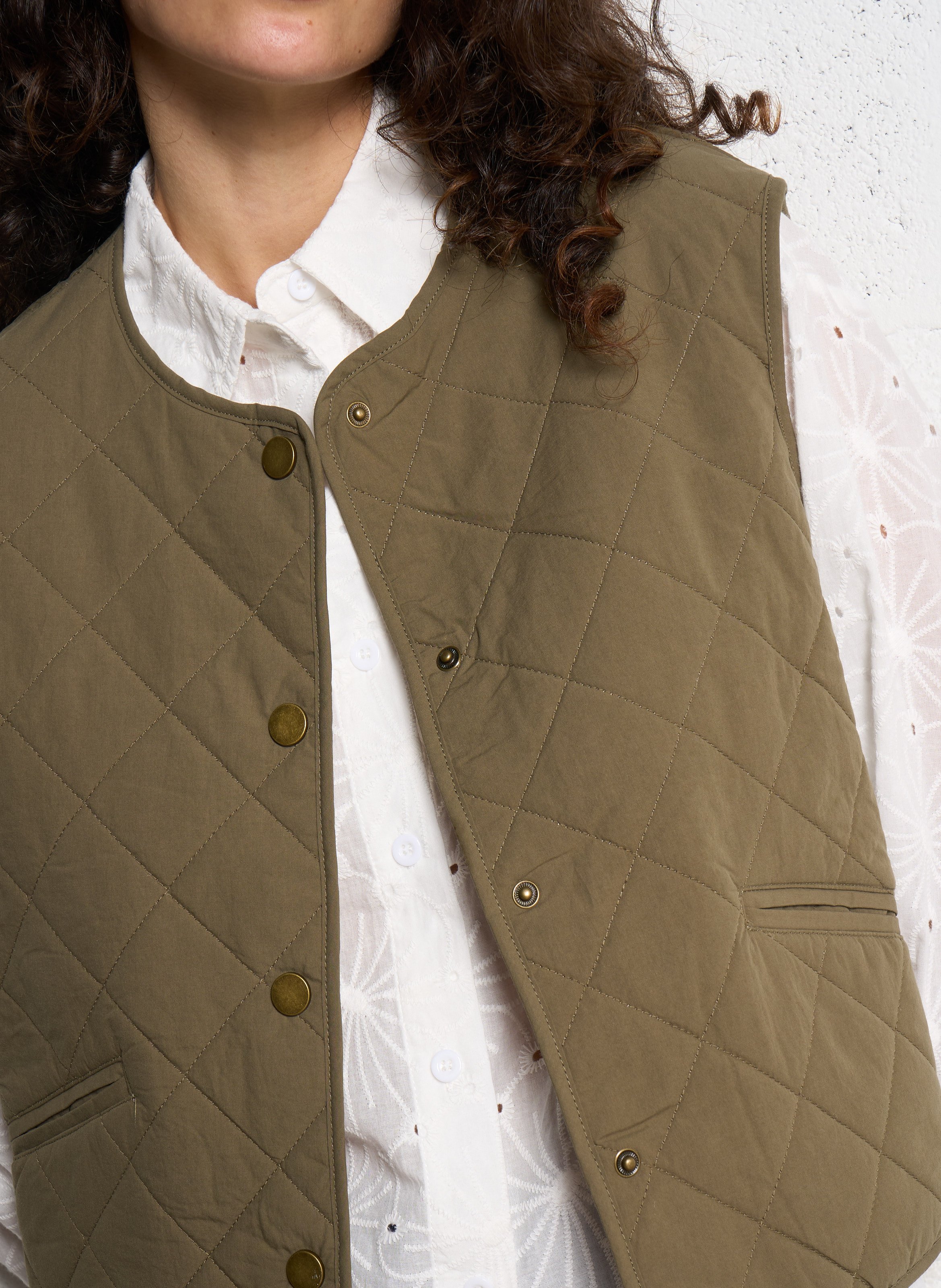 Gerade geschnittene Baumwolljacke mit Rundhalsausschnitt THE KORNER Khaki