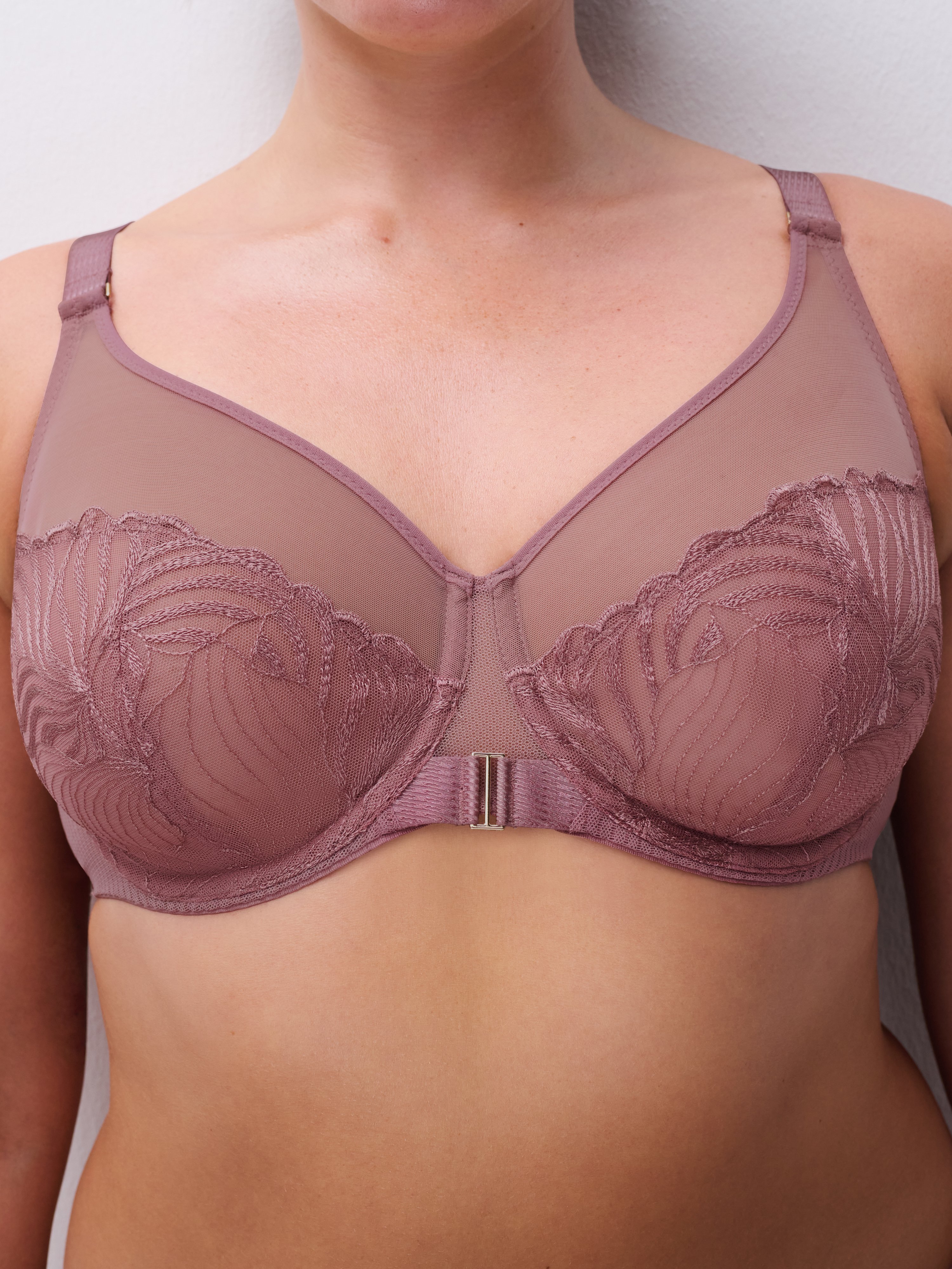Very supportive embroidered bra CHANTELLE Brown