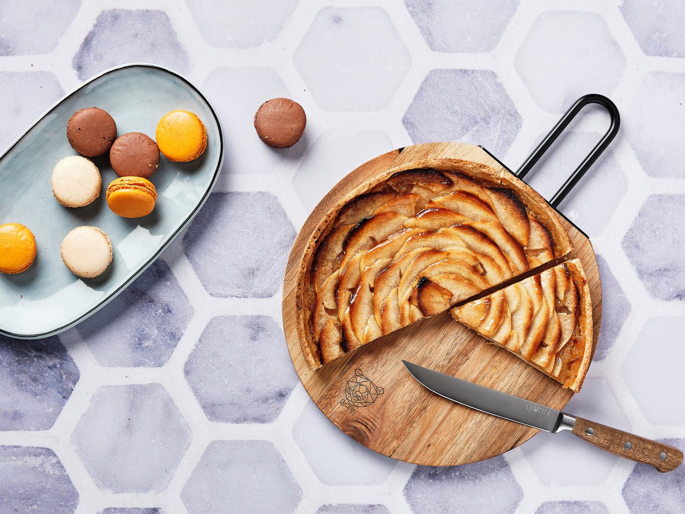 Acacia Wood Cutting Board Stine - ø26cm BJORN Brown