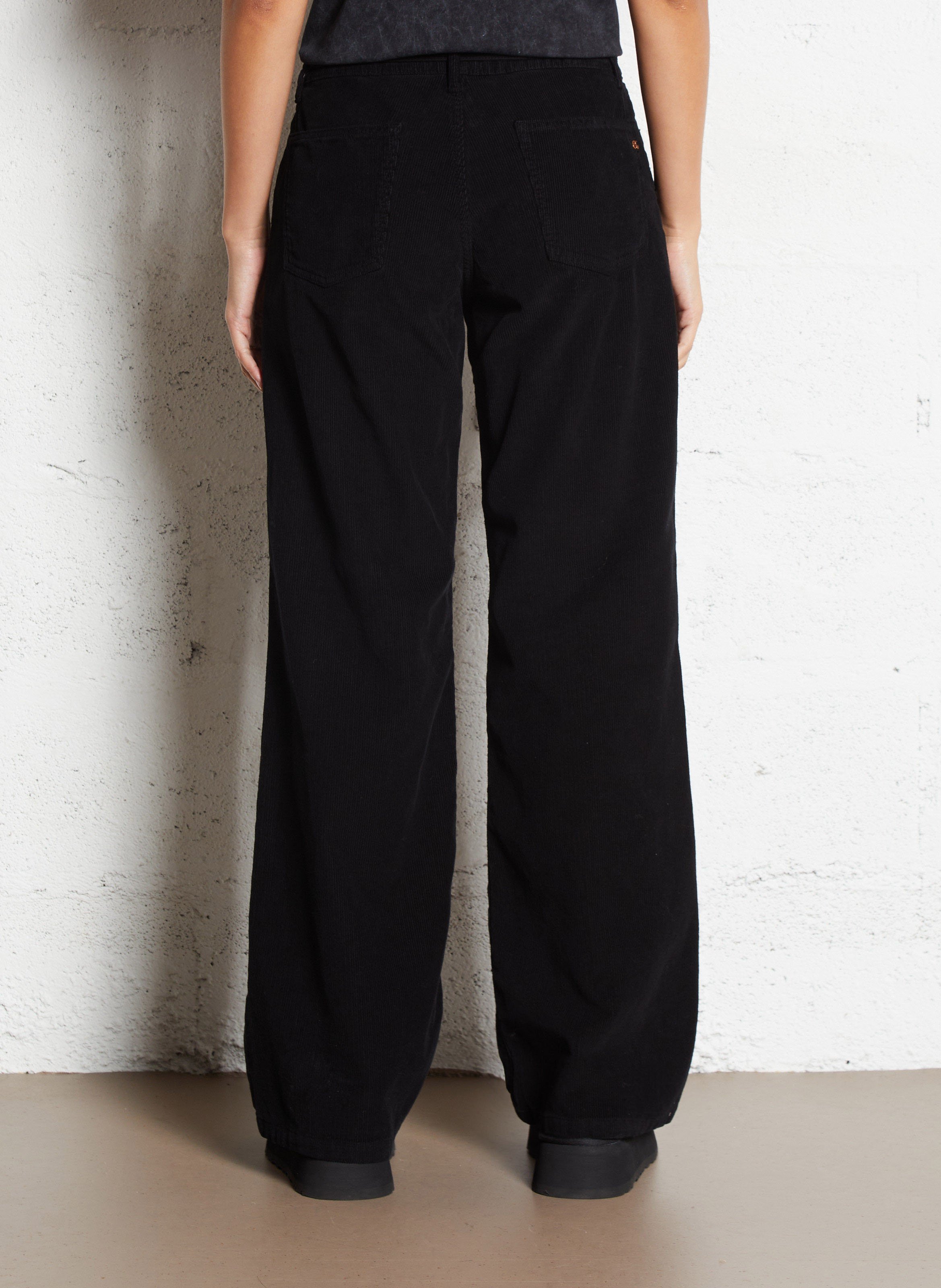 Pantalon large en velours côtelé LE TEMPS DES CERISES Noir