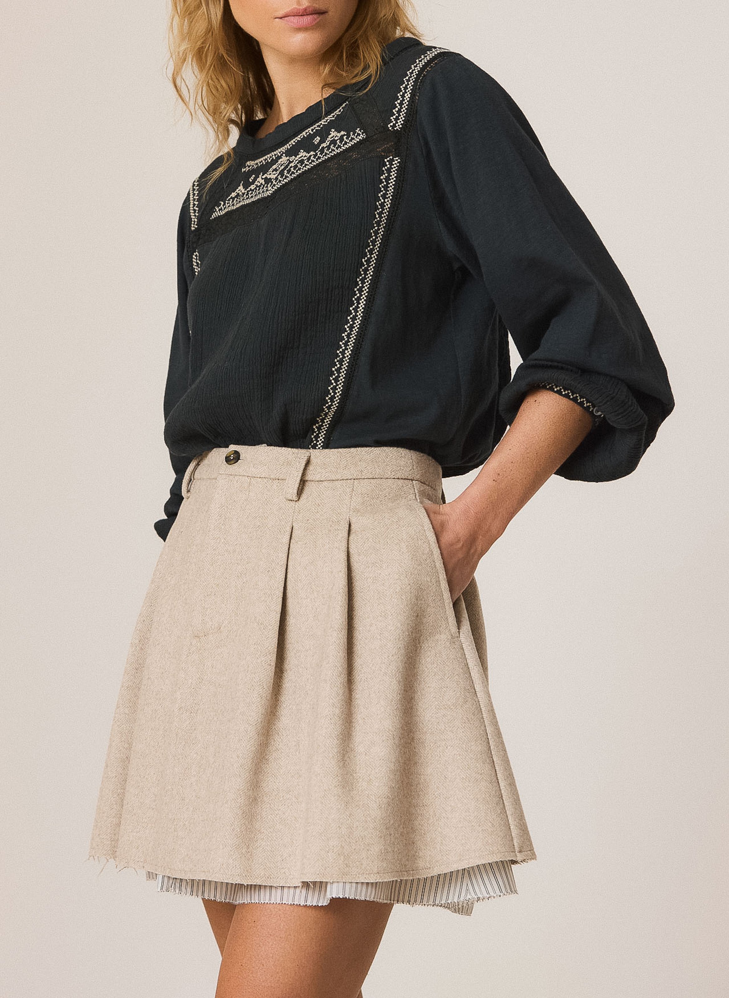 Loose-fit round-neck cotton top INDI & COLD Grey