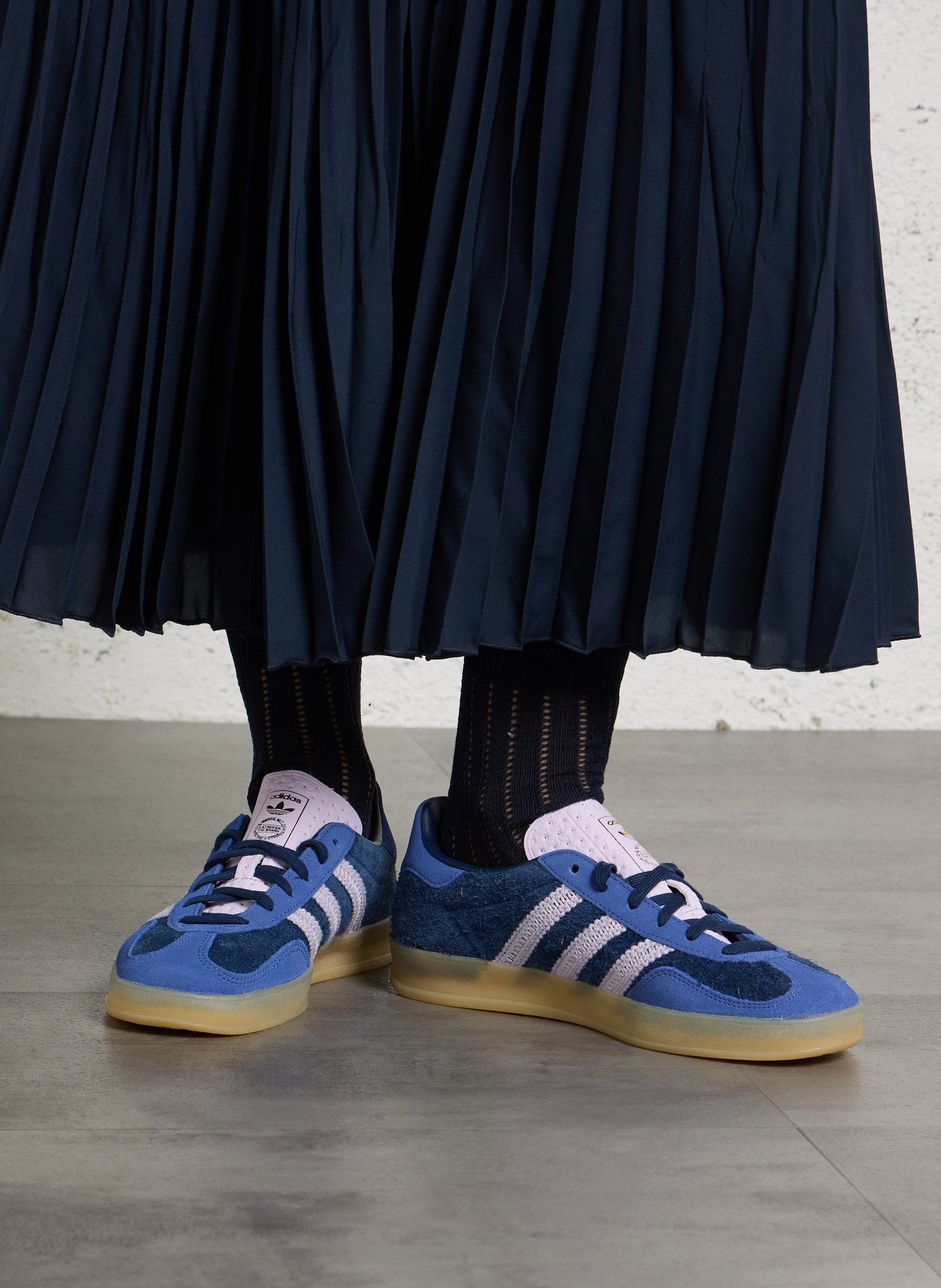 Niedrige Sneaker ADIDAS Blau