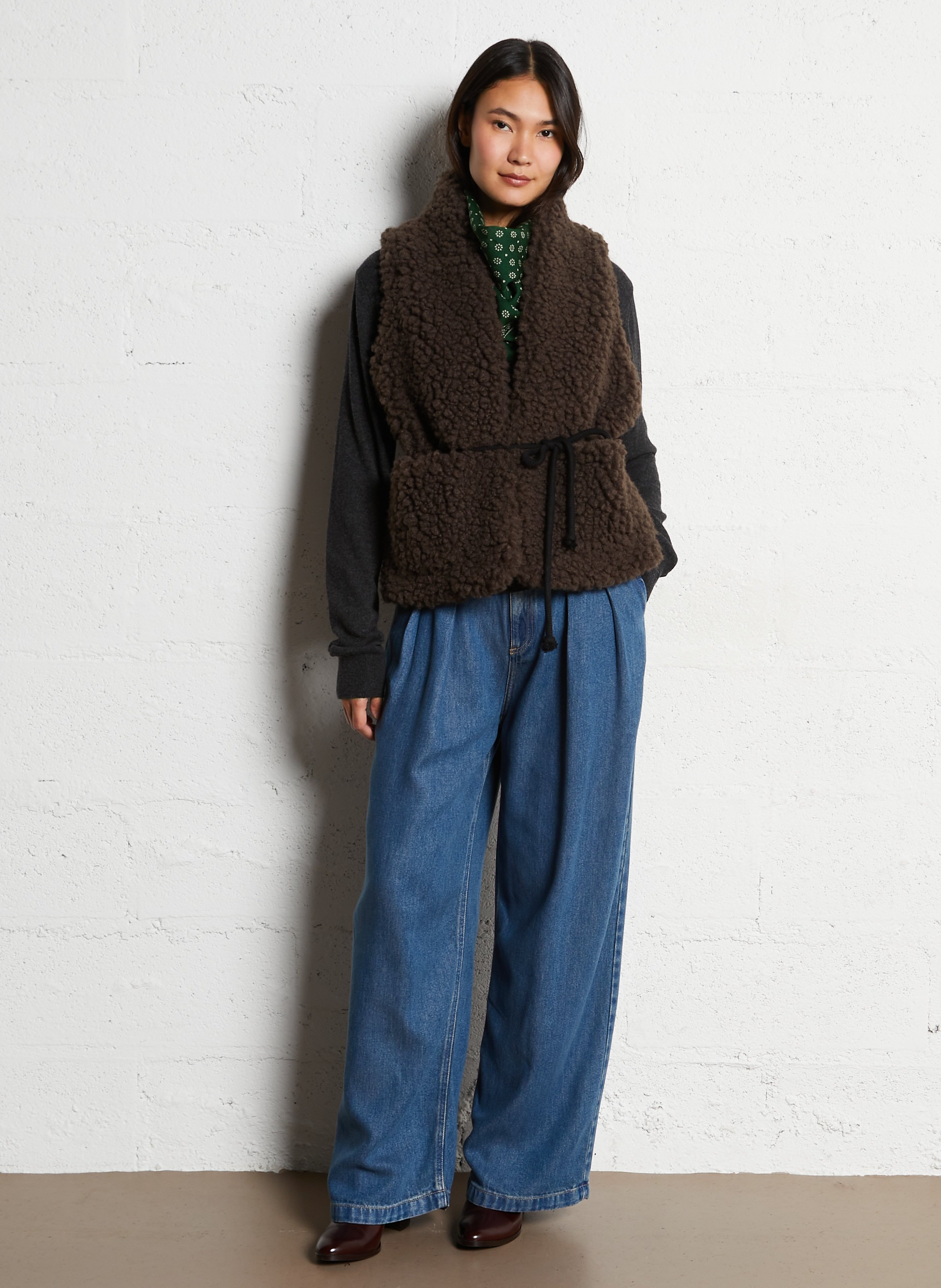 Jasje met opstaande kraag van sherpa LEON & HARPER Bruin