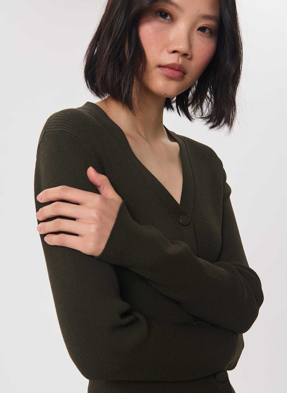 Effen getailleerd gilet met V-hals TARA JARMON Groen