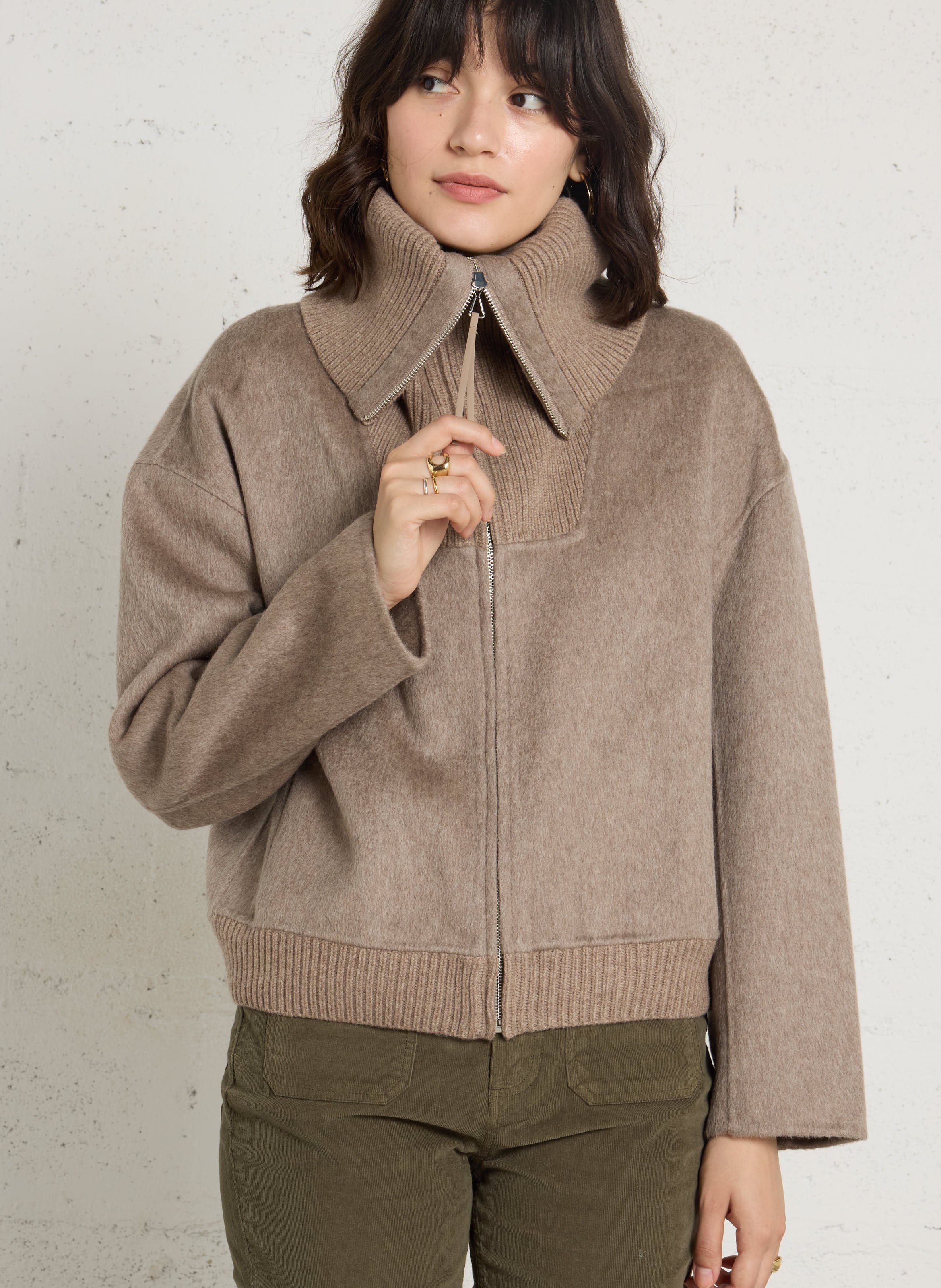 Wolljacke mit Truckerkragen BERENICE Beige