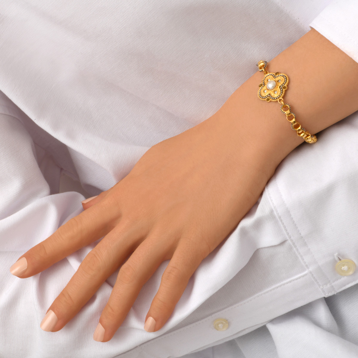 Bracelet chaîne réglable positano cabochon nacré et cristaux SATELLITE PARIS Blanc