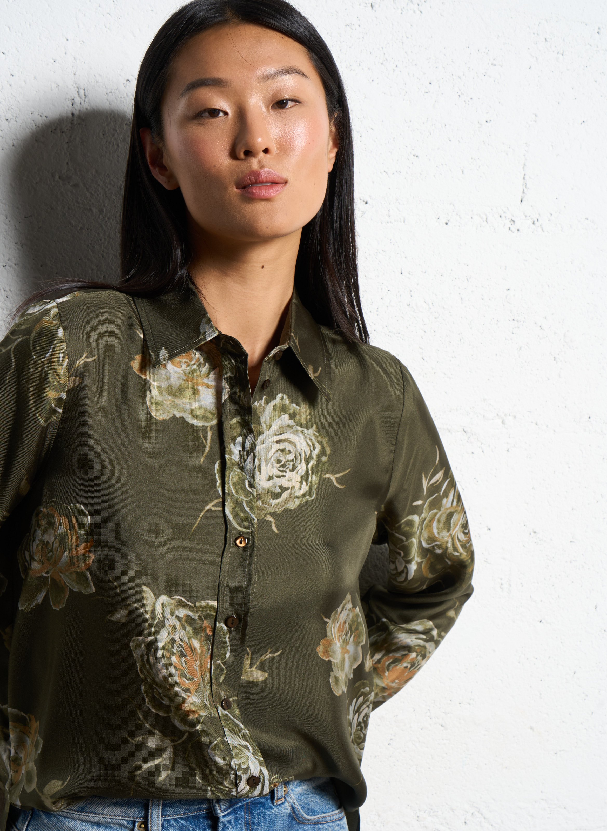 Chemise fluide fleurie en soie MOMONI Vert