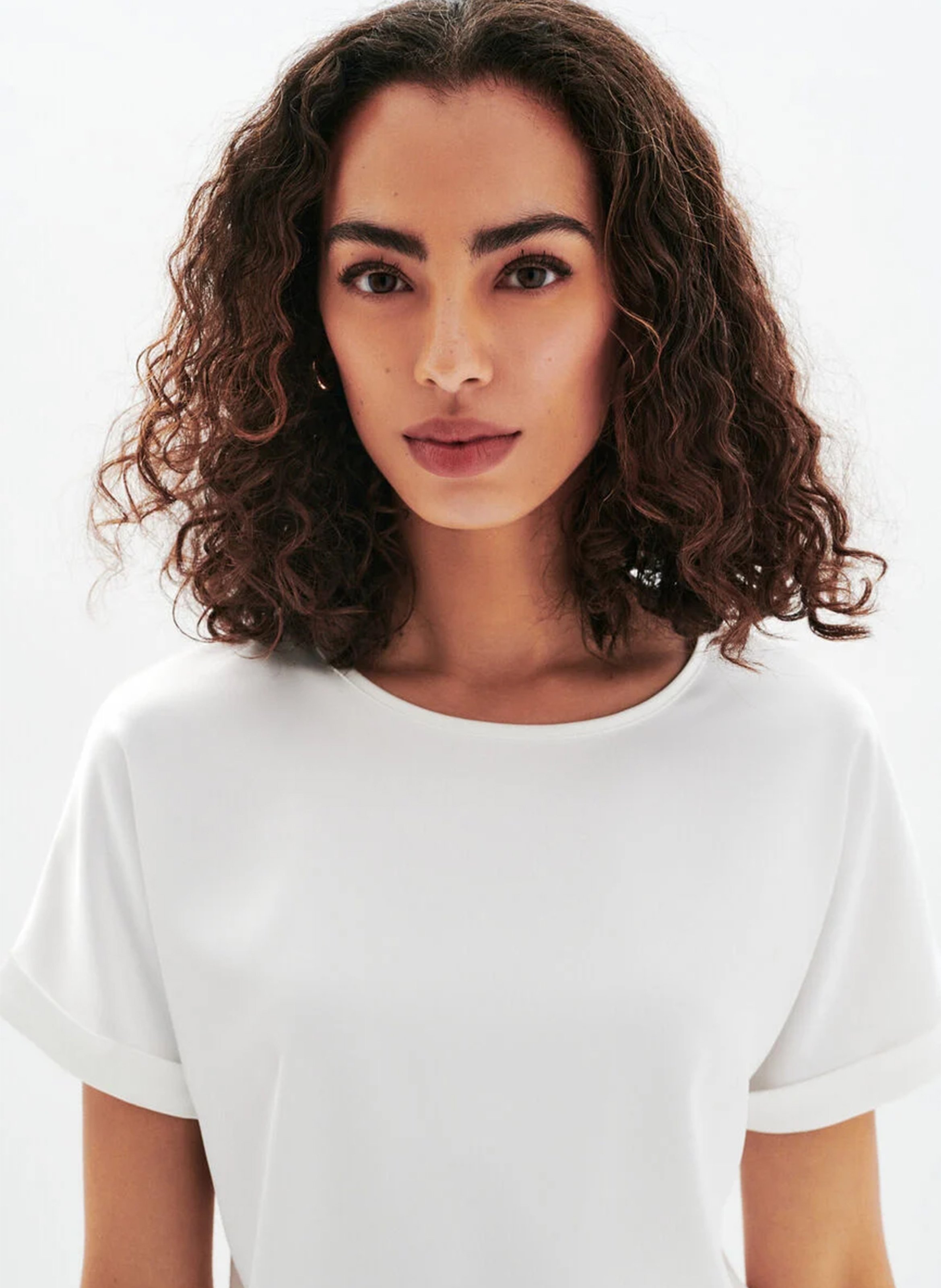 Tee-shirt fluide en satin CAROLL Beige