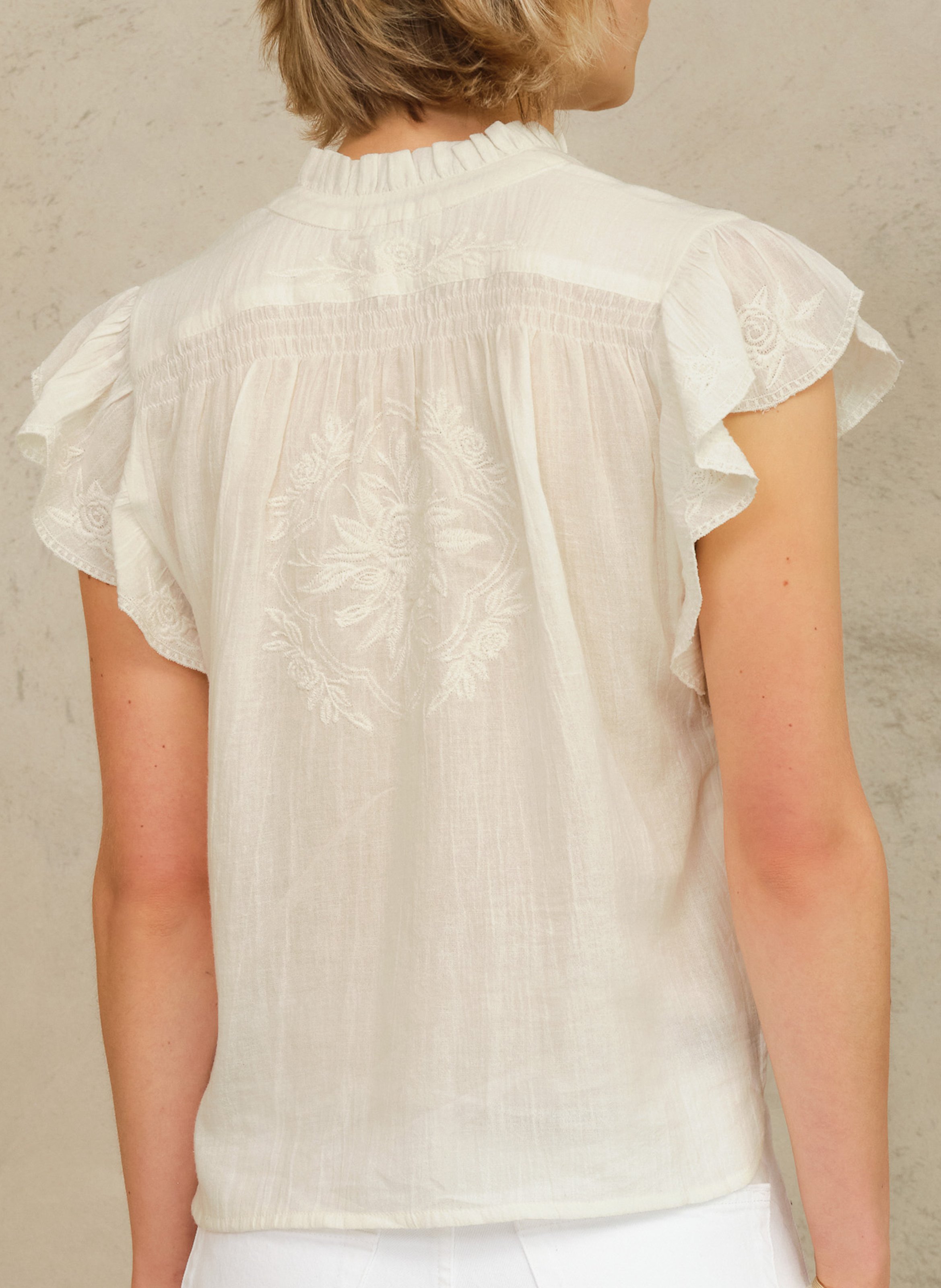 Blouse droite col rond en coton M.A.B.E Blanc