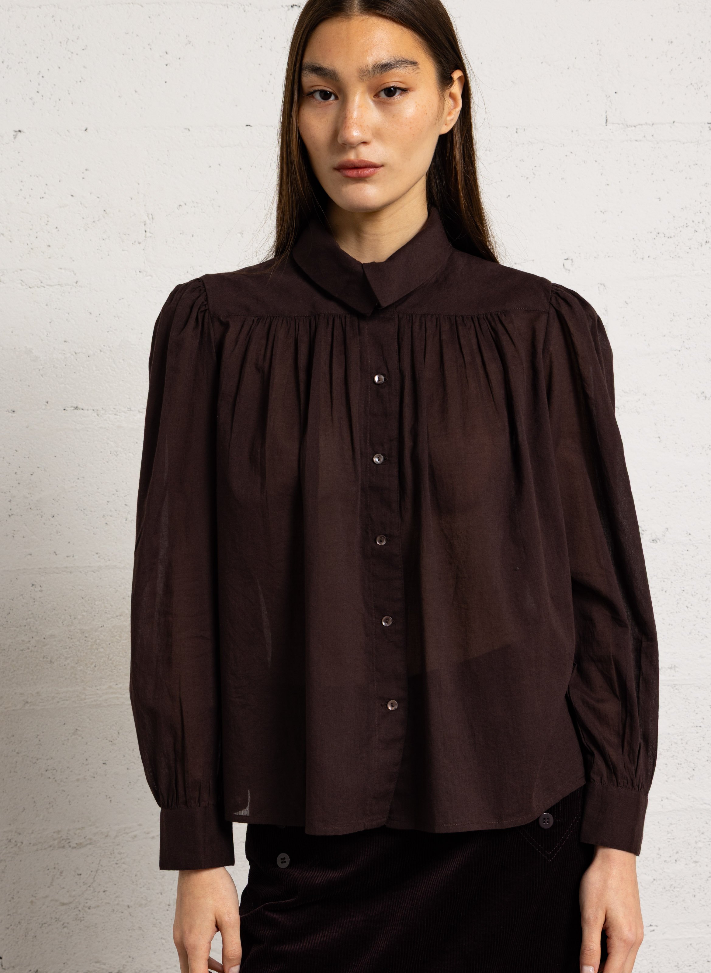 Kurzes Baumwollkleid mit Rundhalsausschnitt | Braun ANTIK BATIK Damen