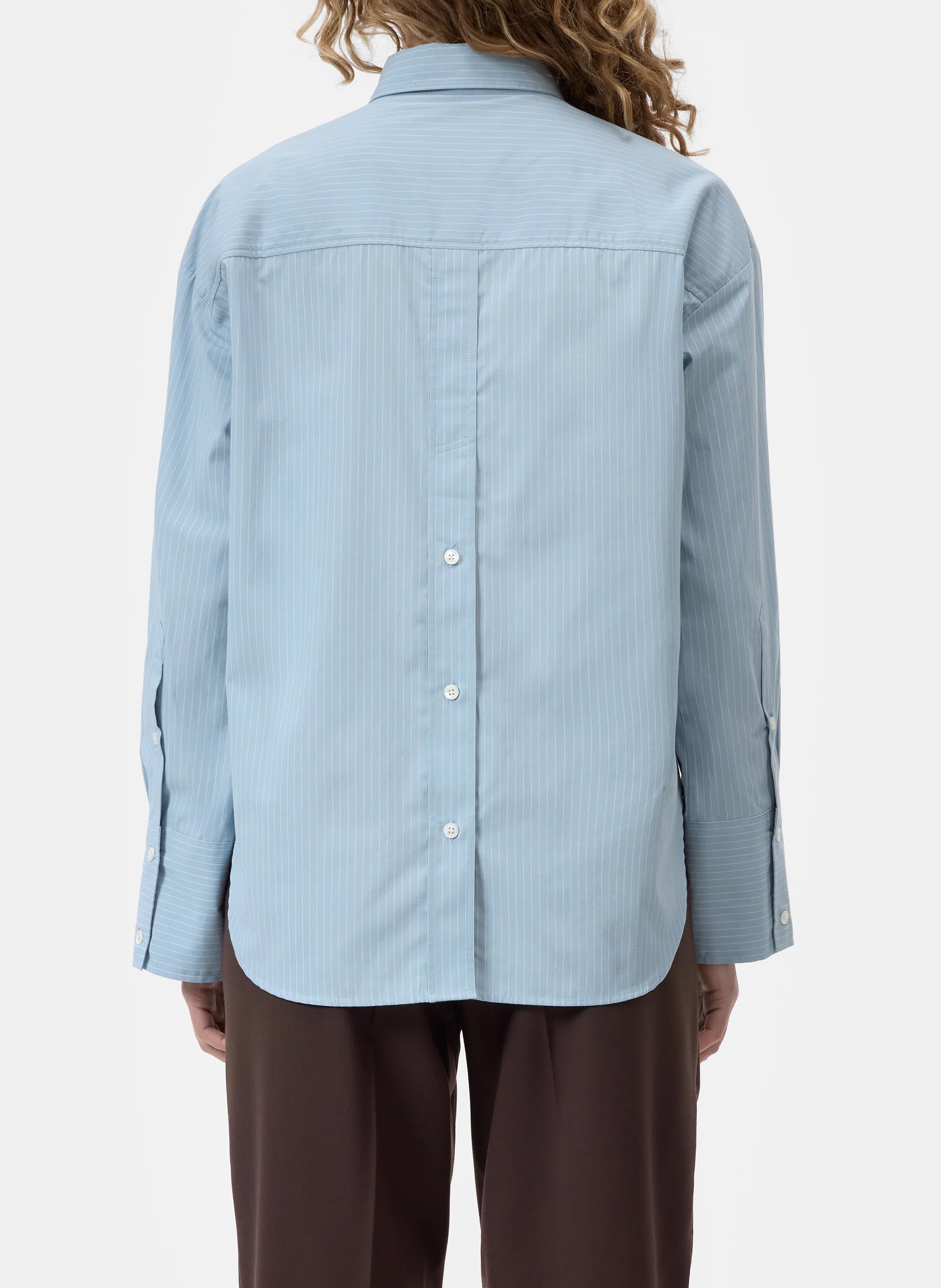Rechte, gestreepte, katoenen blouse met klassieke kraag CLOSED Blauw