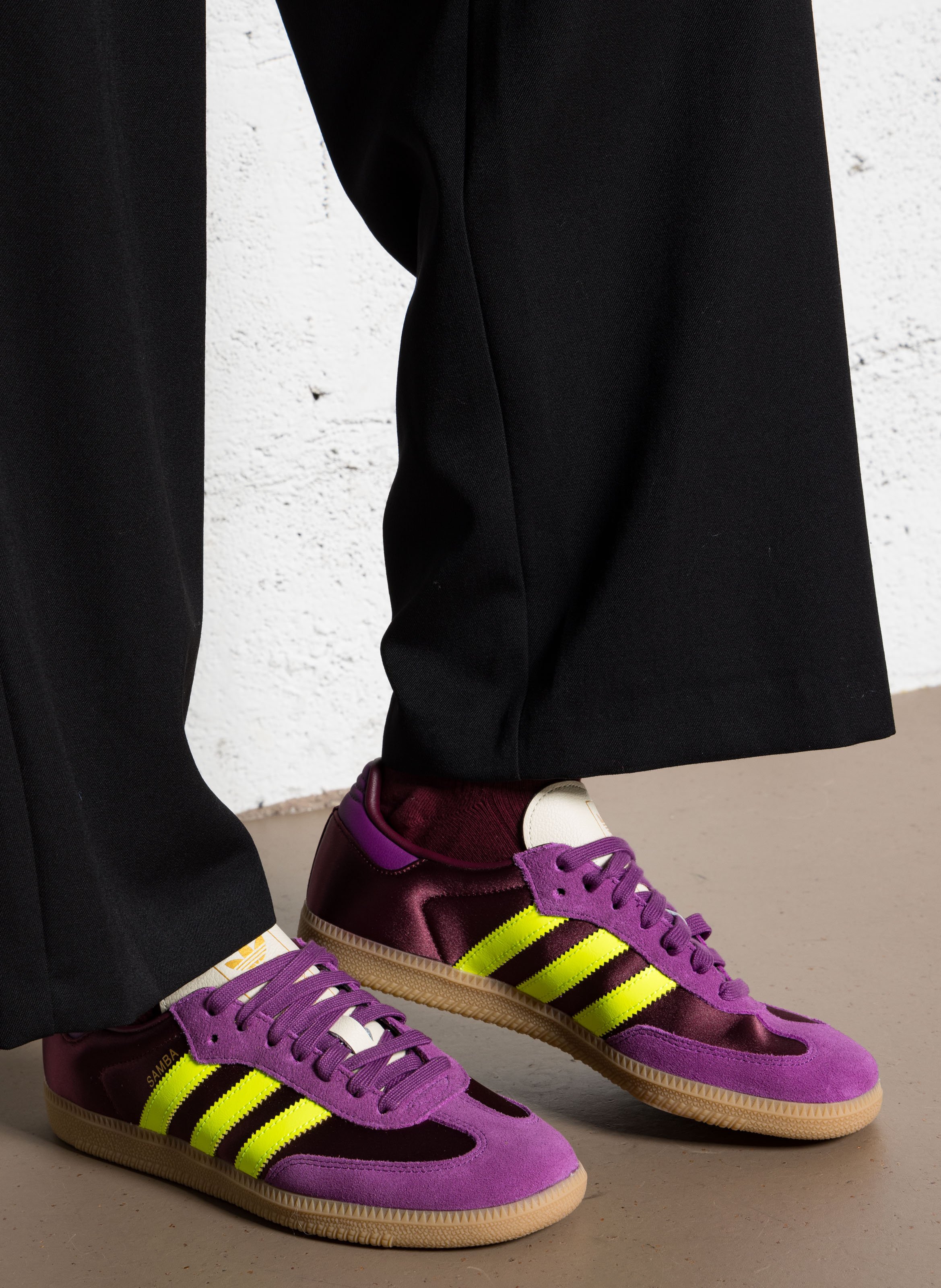Contrasting leather-effect low-top sneakers ADIDAS Purple