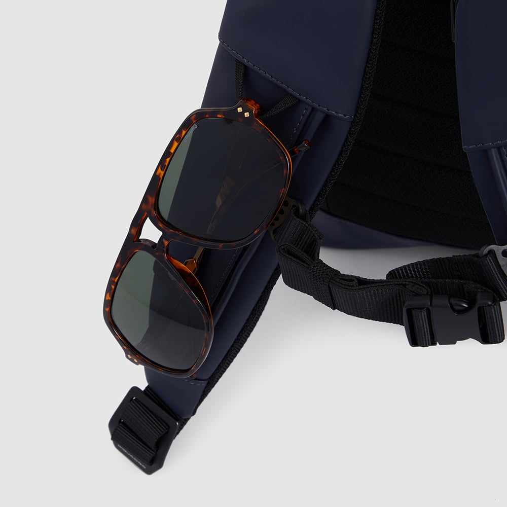 Backpack for PC and iPad® with chest strap, u-lock loops, and rear light loop PIQUADRO Pink