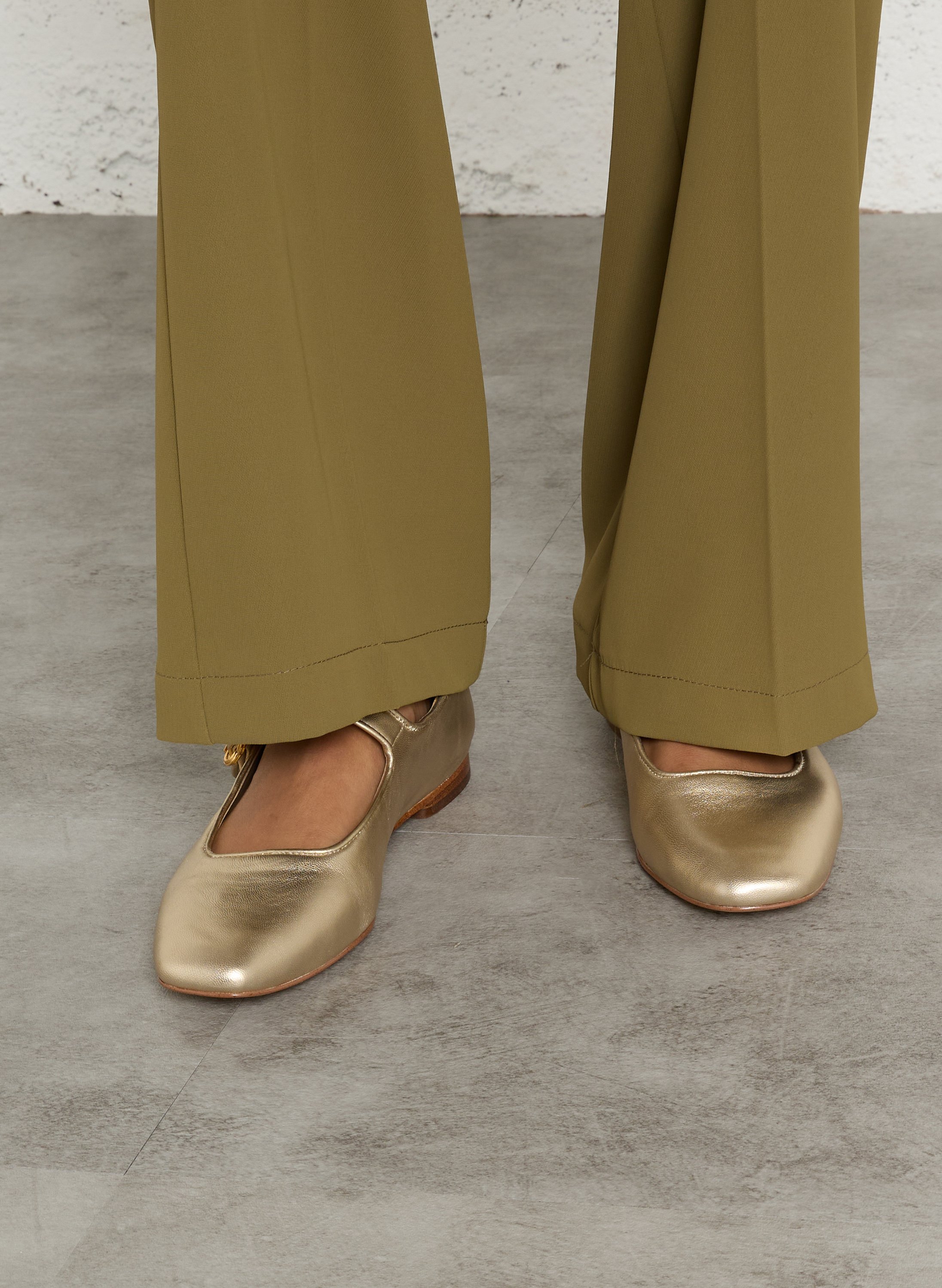 Ballerinas mit eckiger Spitze aus metallisiertem Leder SAM EDELMAN Golden