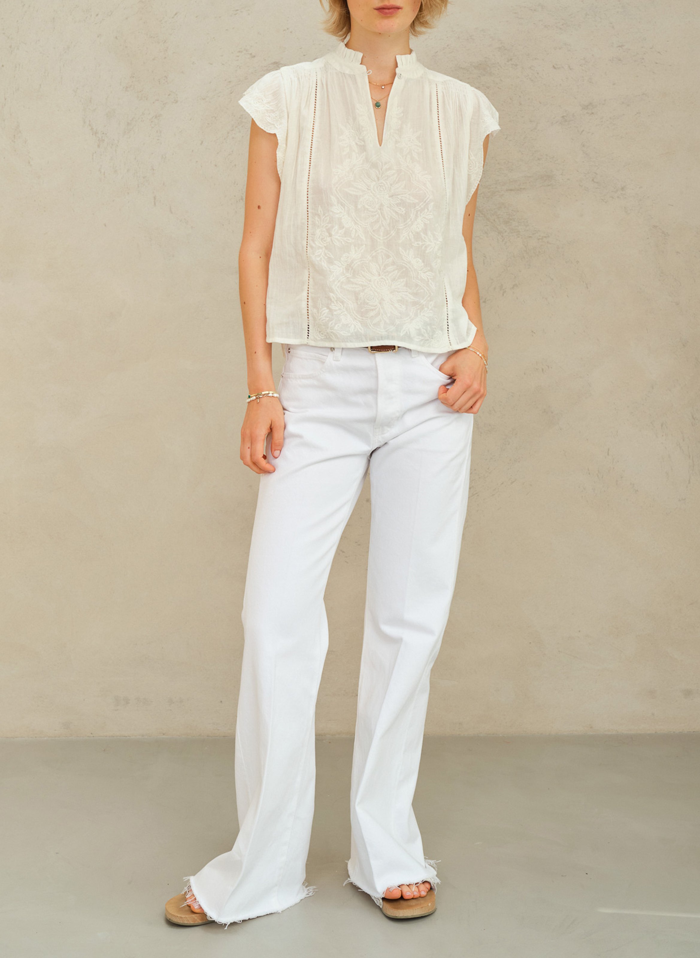 Blouse droite col rond en coton M.A.B.E Blanc