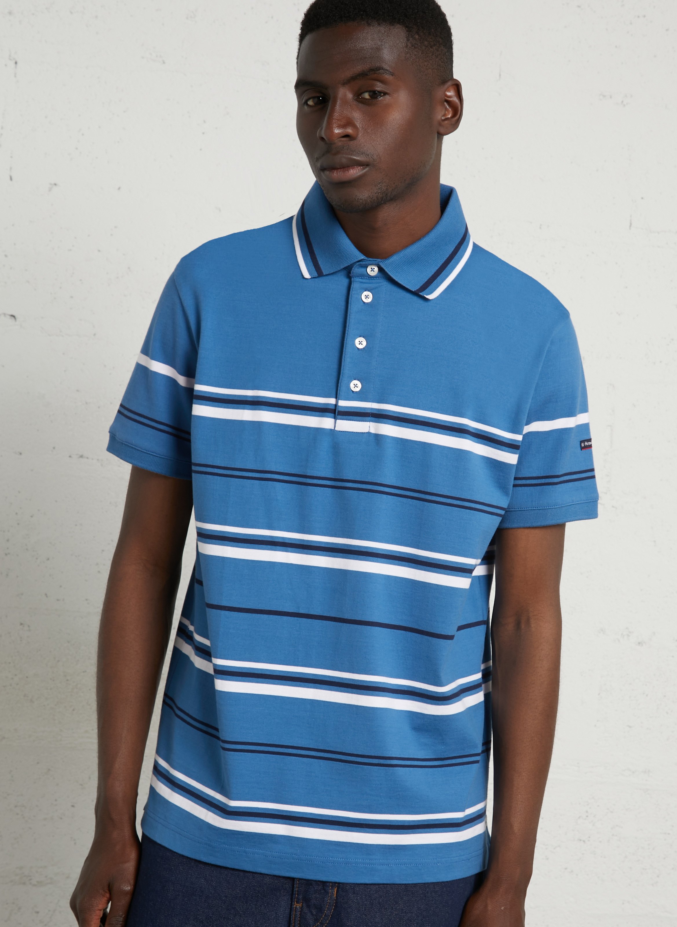 Gerader Polo mit kurzen Streifenärmeln. ARMOR LUX Blau